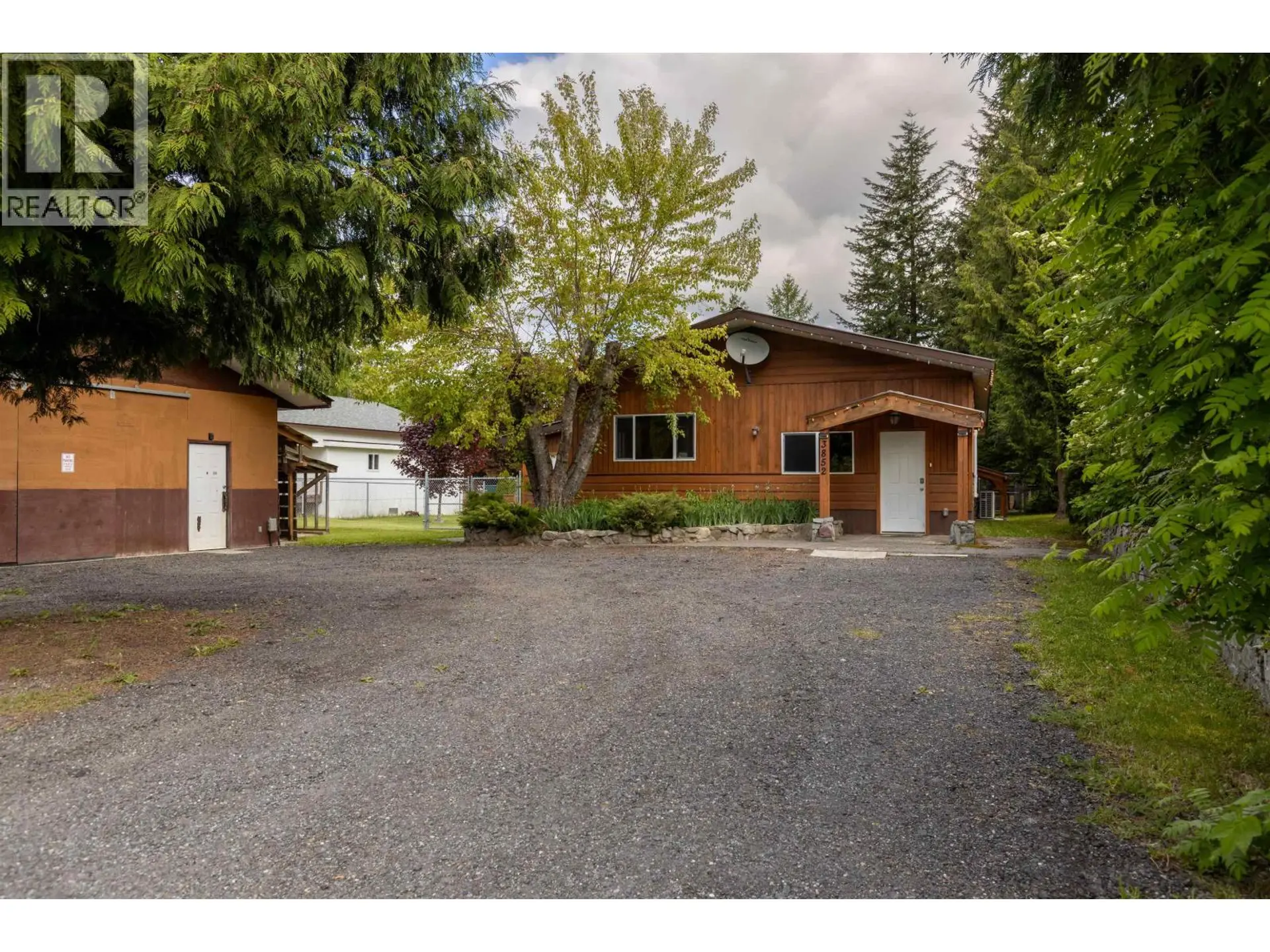 Property at 3852 MULLER AVENUE, Terrace, BC