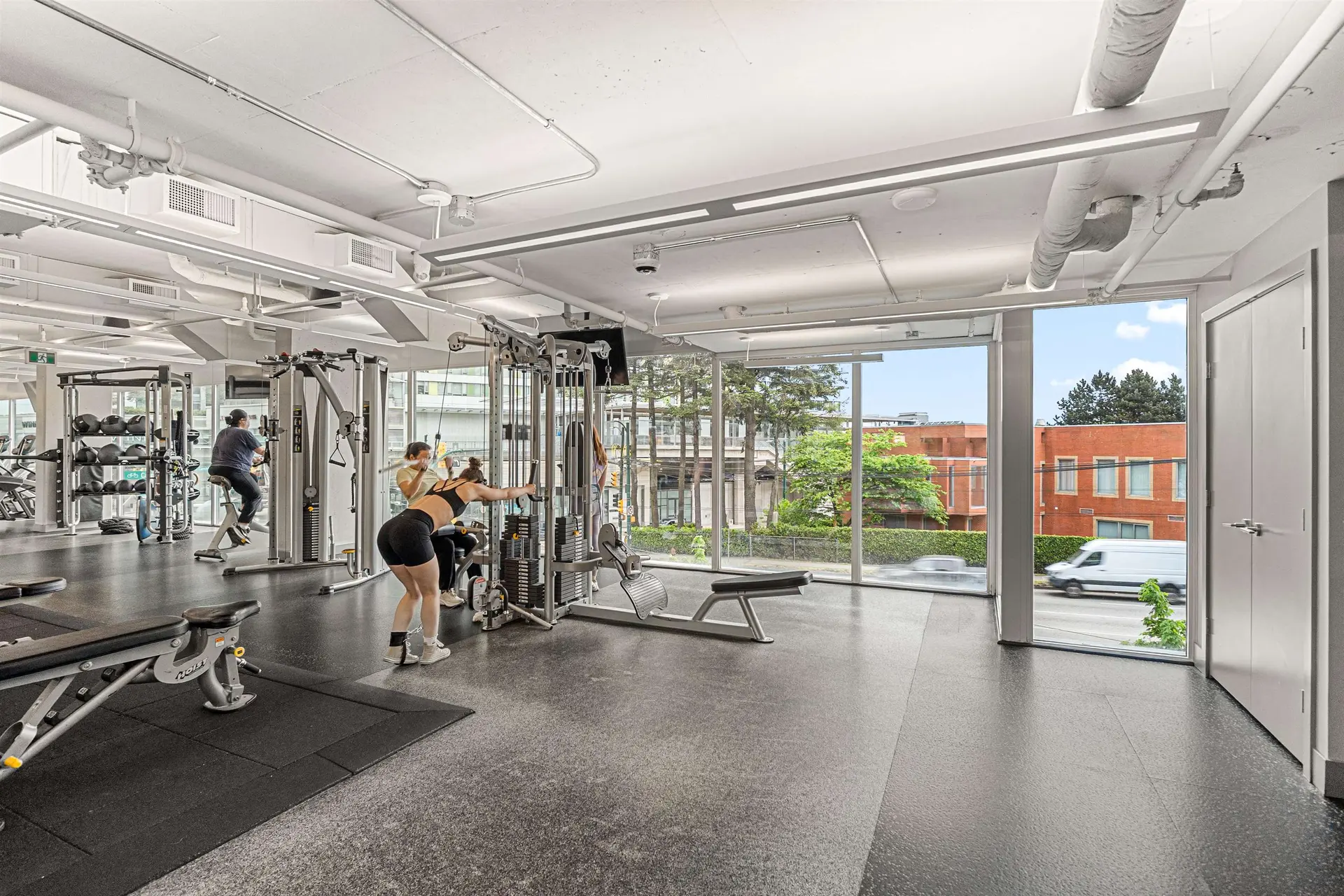 #1408 8189 Cambie Street - Image 15