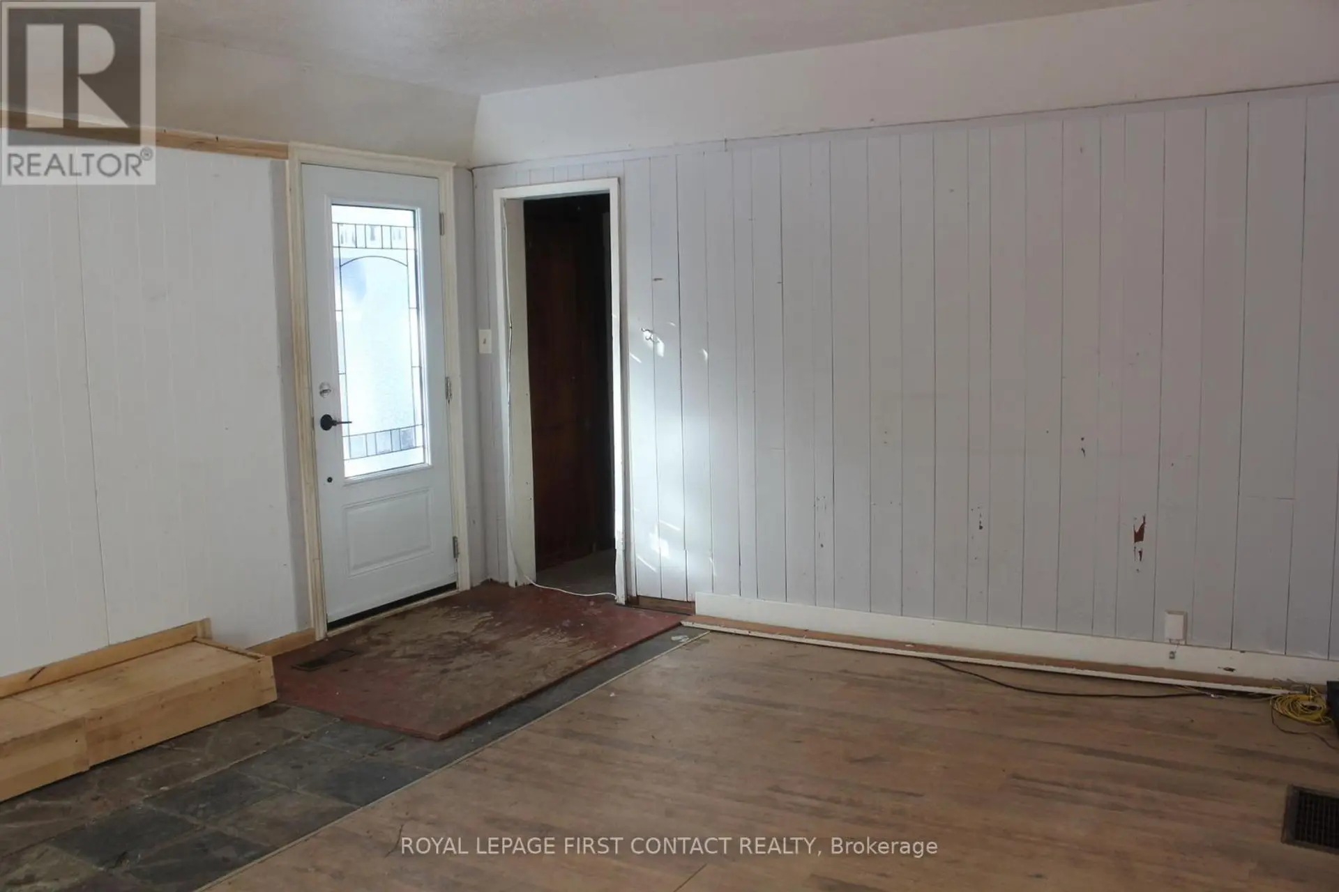 47 RIVERSIDE DRIVE - Image 5