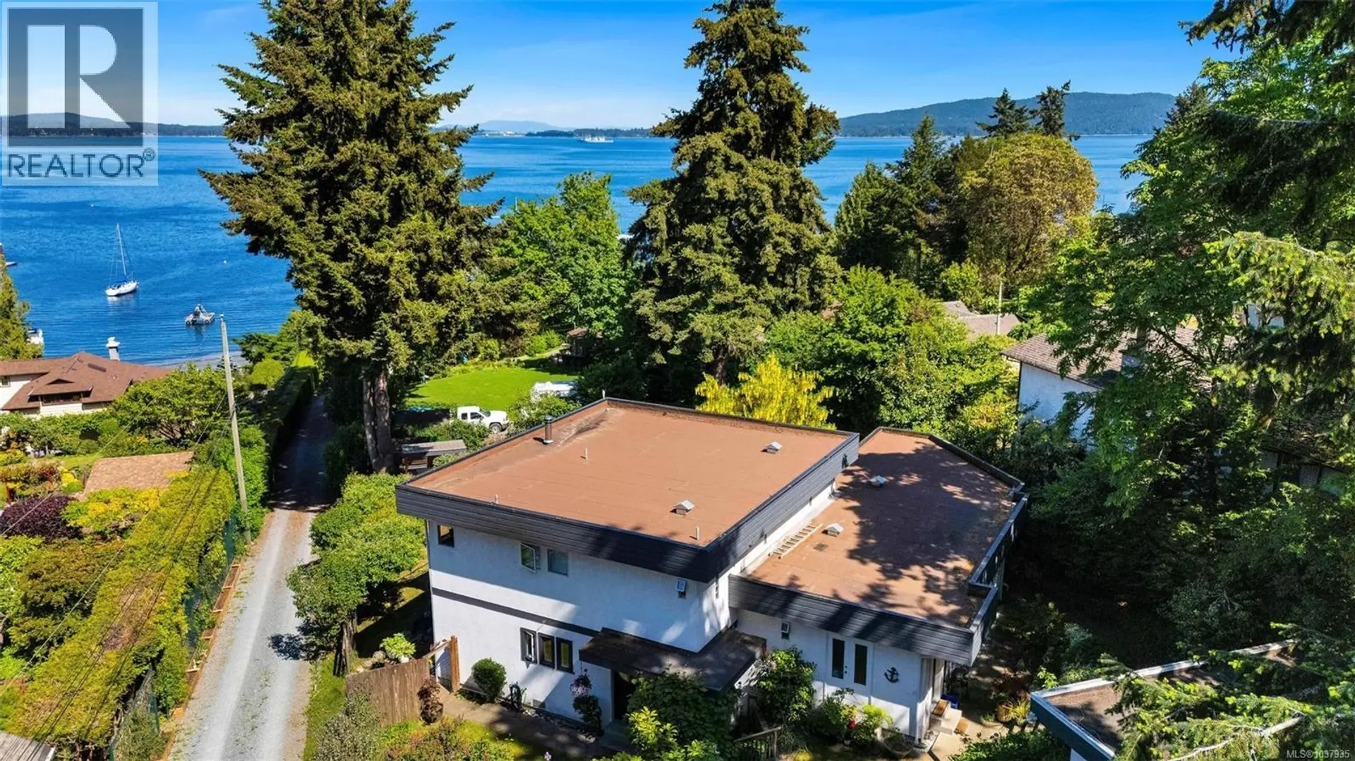 Property at 2635 Mill Bay Rd, Mill Bay, BC