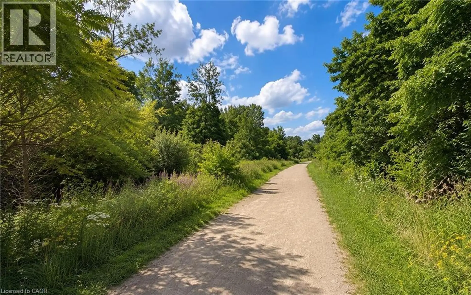 #307 91 CONROY Crescent - Image 12
