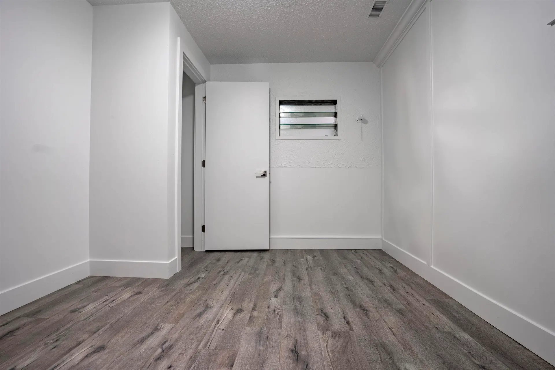 11318 Glen Avon Drive - Image 14