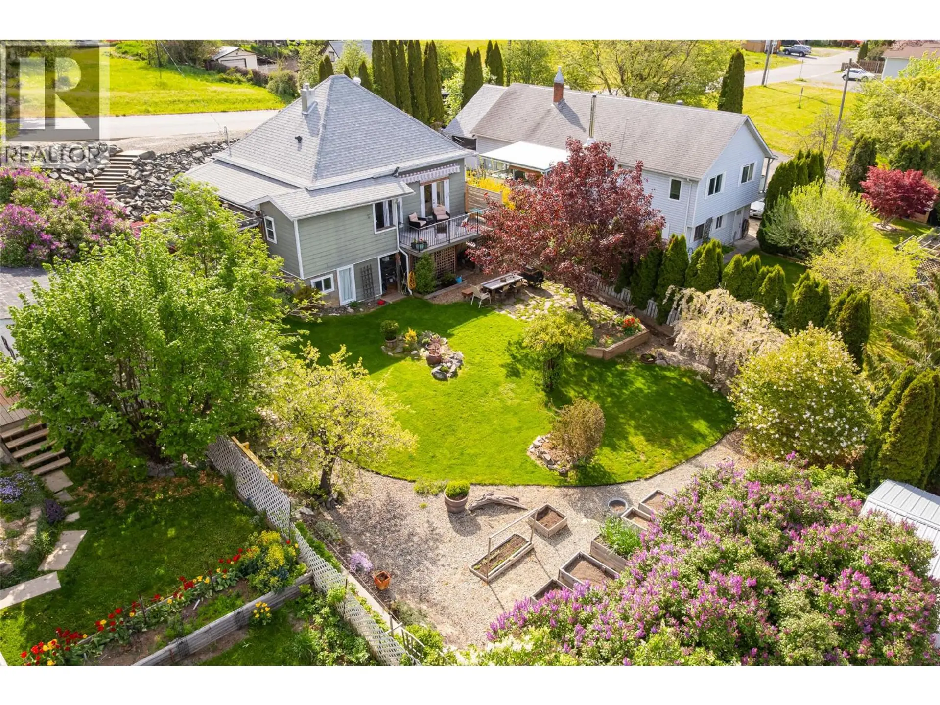 Property at 225 8th Avenue S, Creston, BC