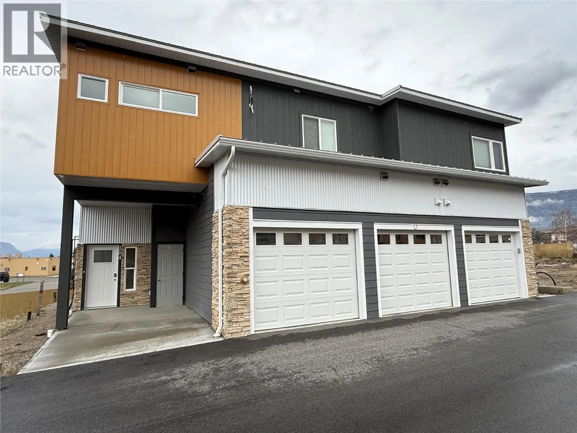 Property at #104 937 SPILLWAY Road, Oliver, BC