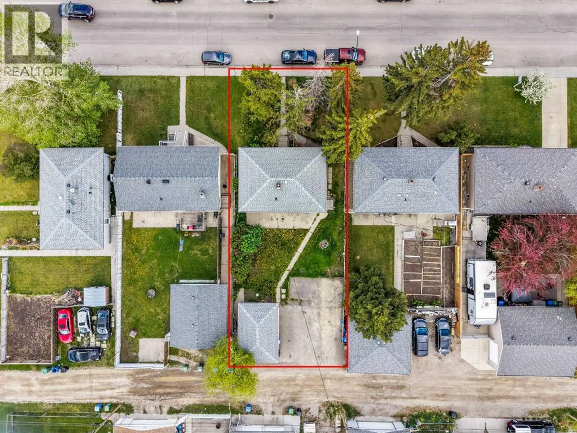 2211 41 Street SE - Image 3