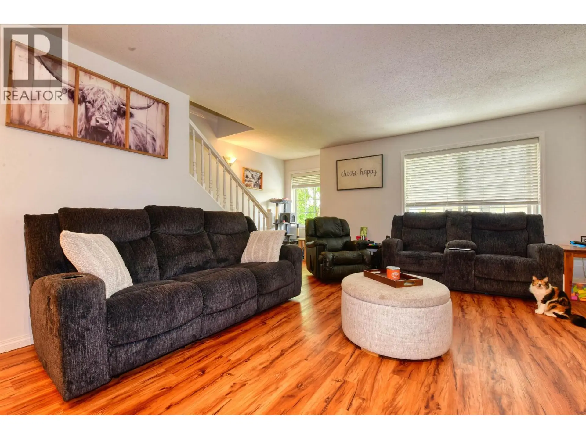 #27 350 PEARKES DRIVE - Image 8