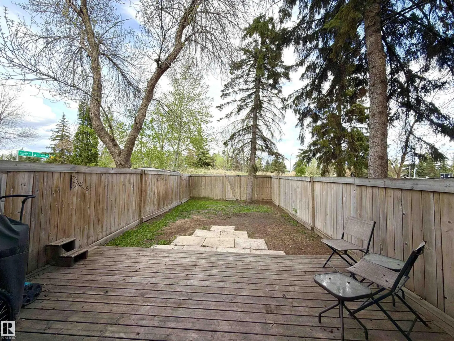 133 WOODSTOCK NW - Image 5