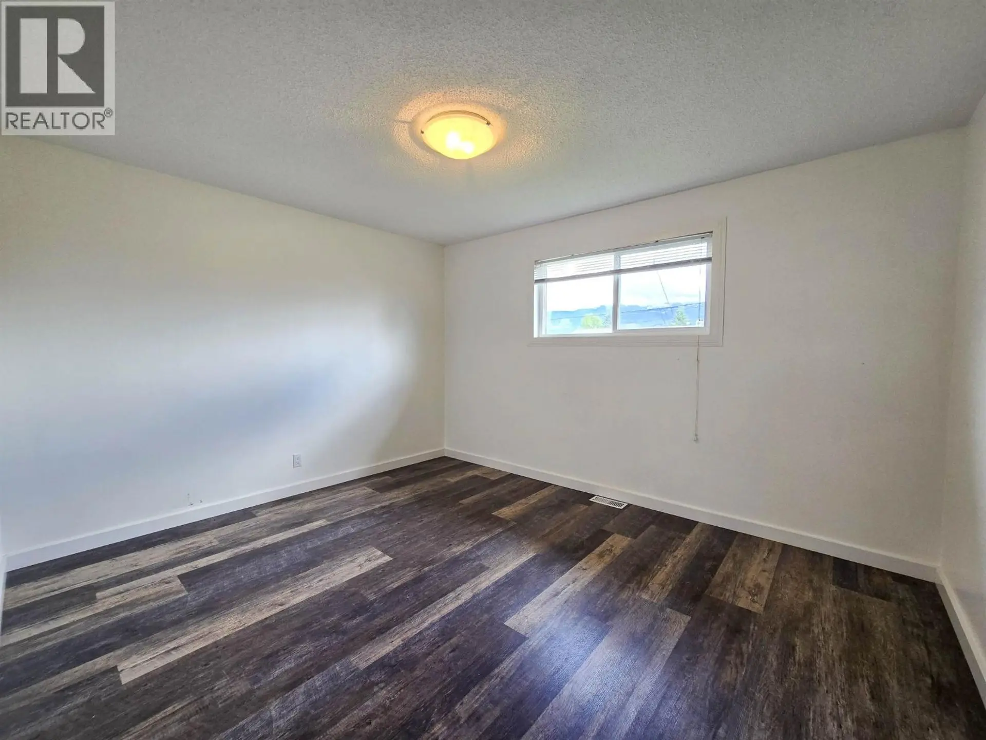23 STEIN STREET - Image 8