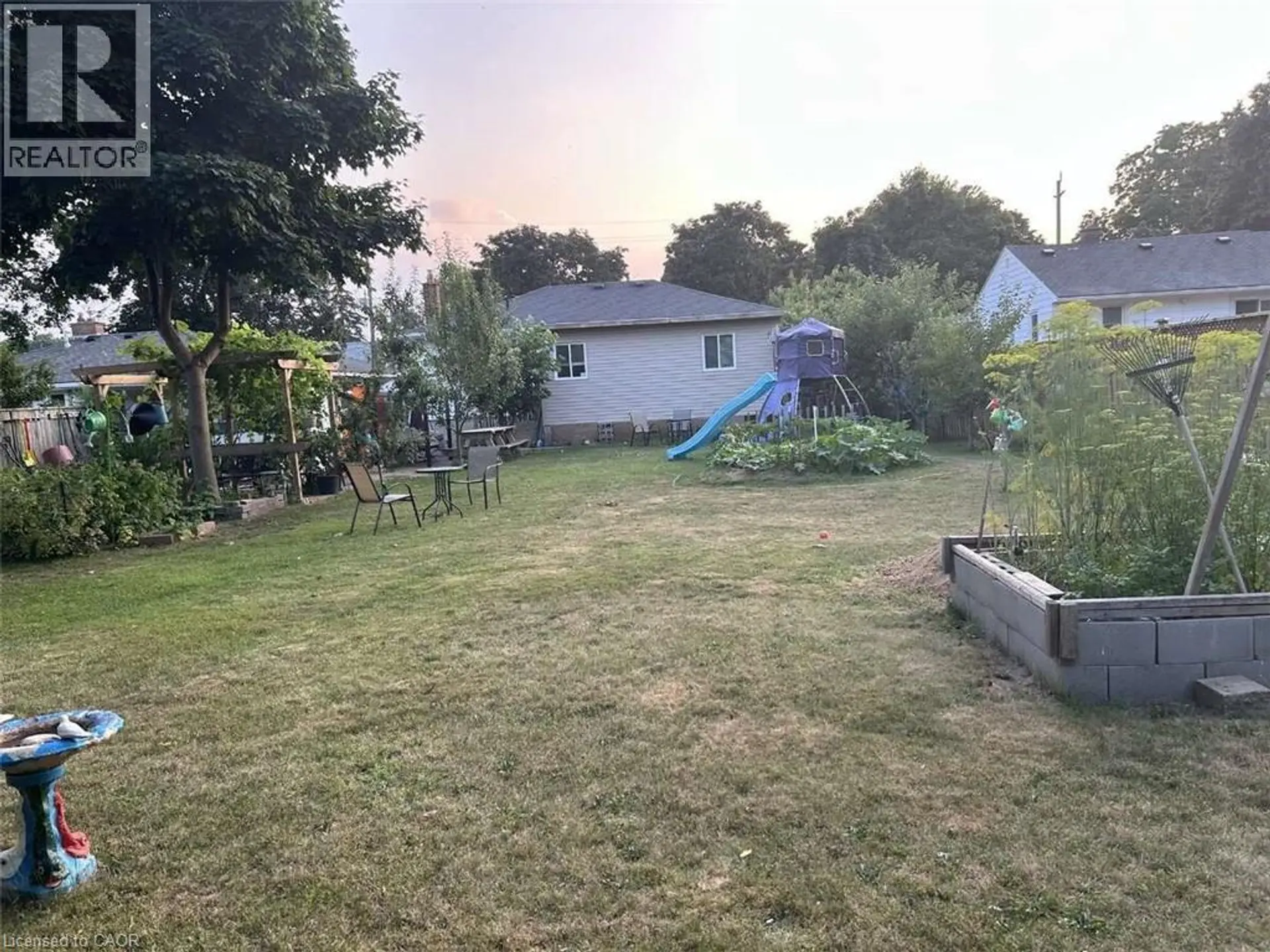 11 JAMES Avenue - Image 12