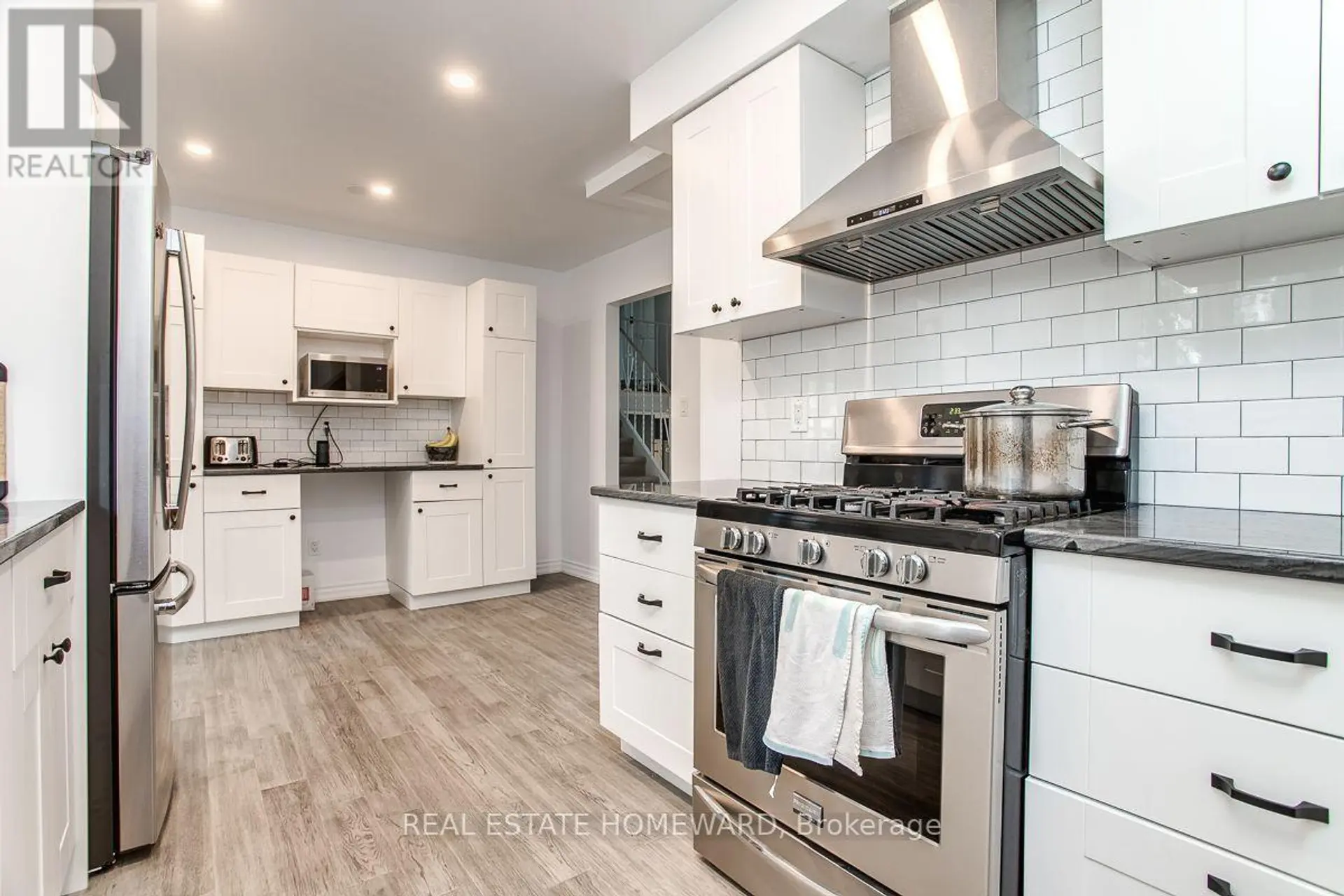 21 GLEN WATFORD ROAD - Image 18