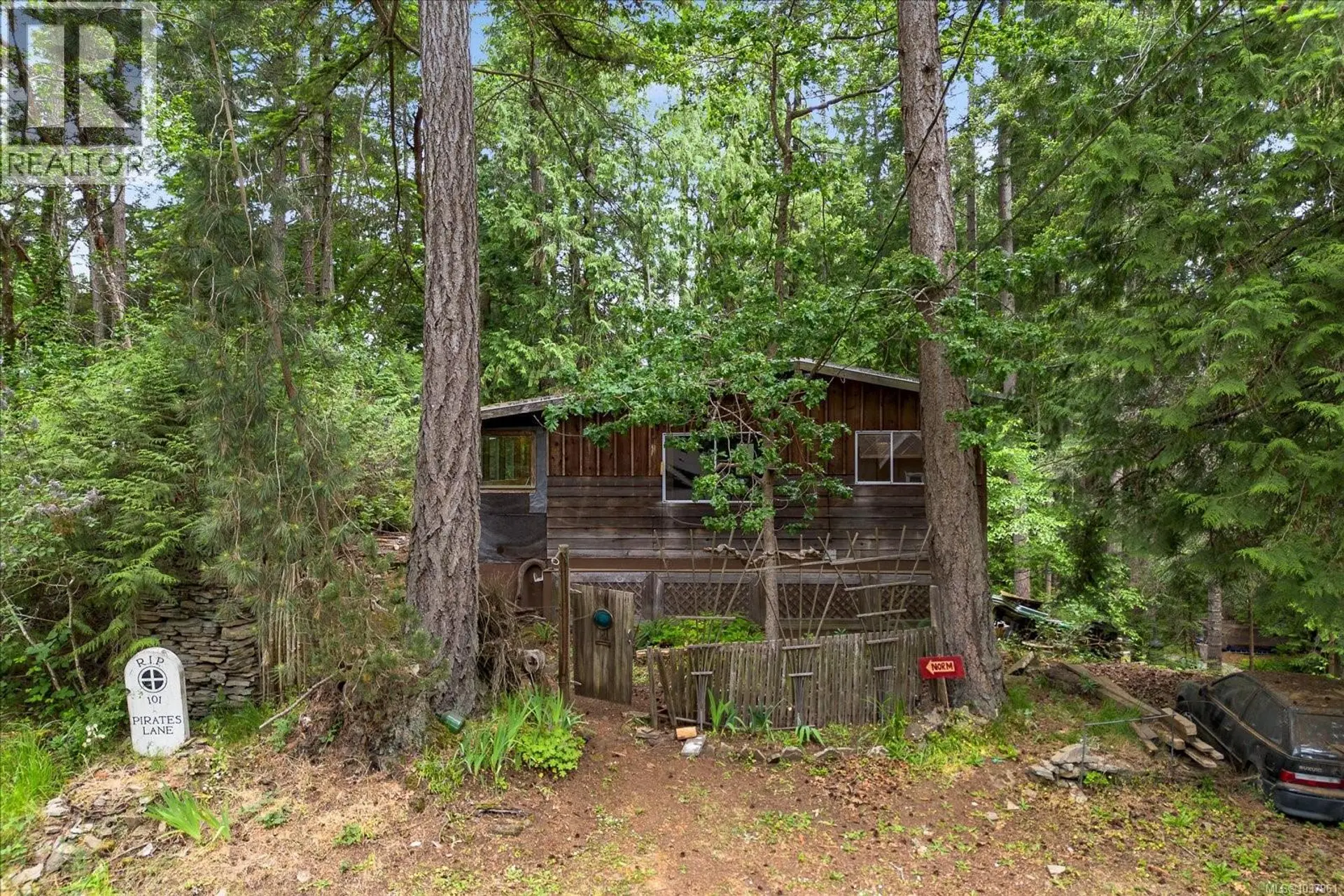 Property at 101 Pirates Lane, Protection Island, BC