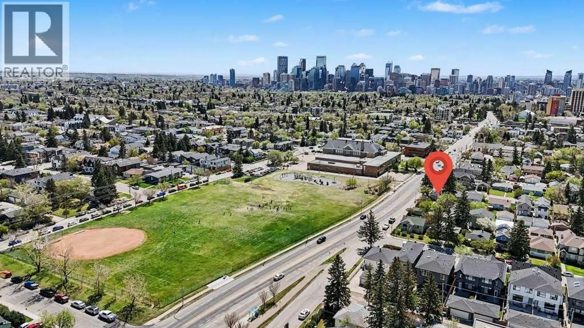1102 21 Avenue NW - Image 9