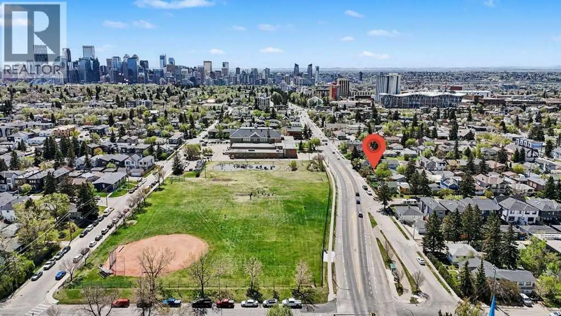 1102 21 Avenue NW - Image 16