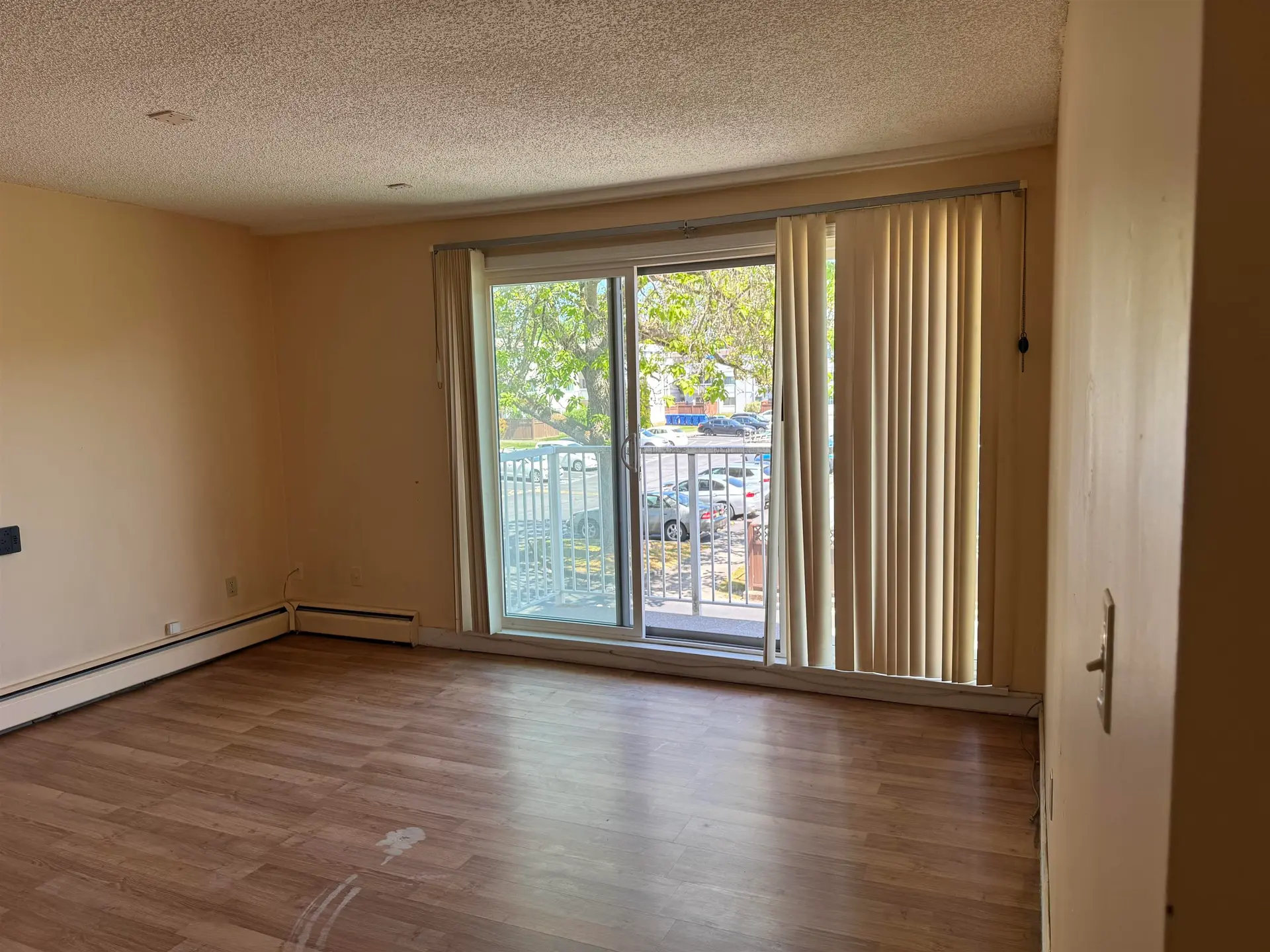 #201 7280 Lindsay Road - Image 5
