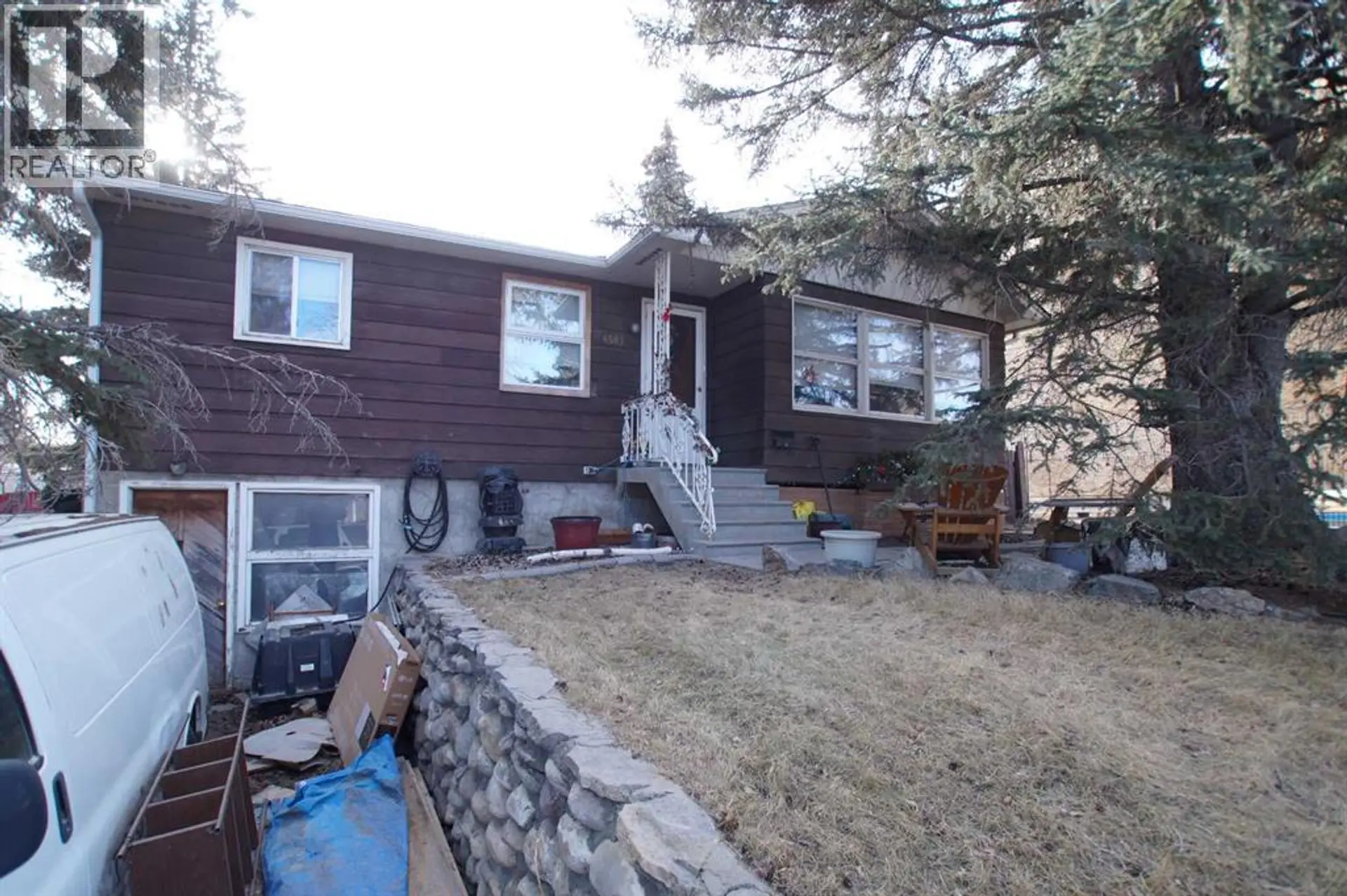 6503 33 Avenue NW - Image 1