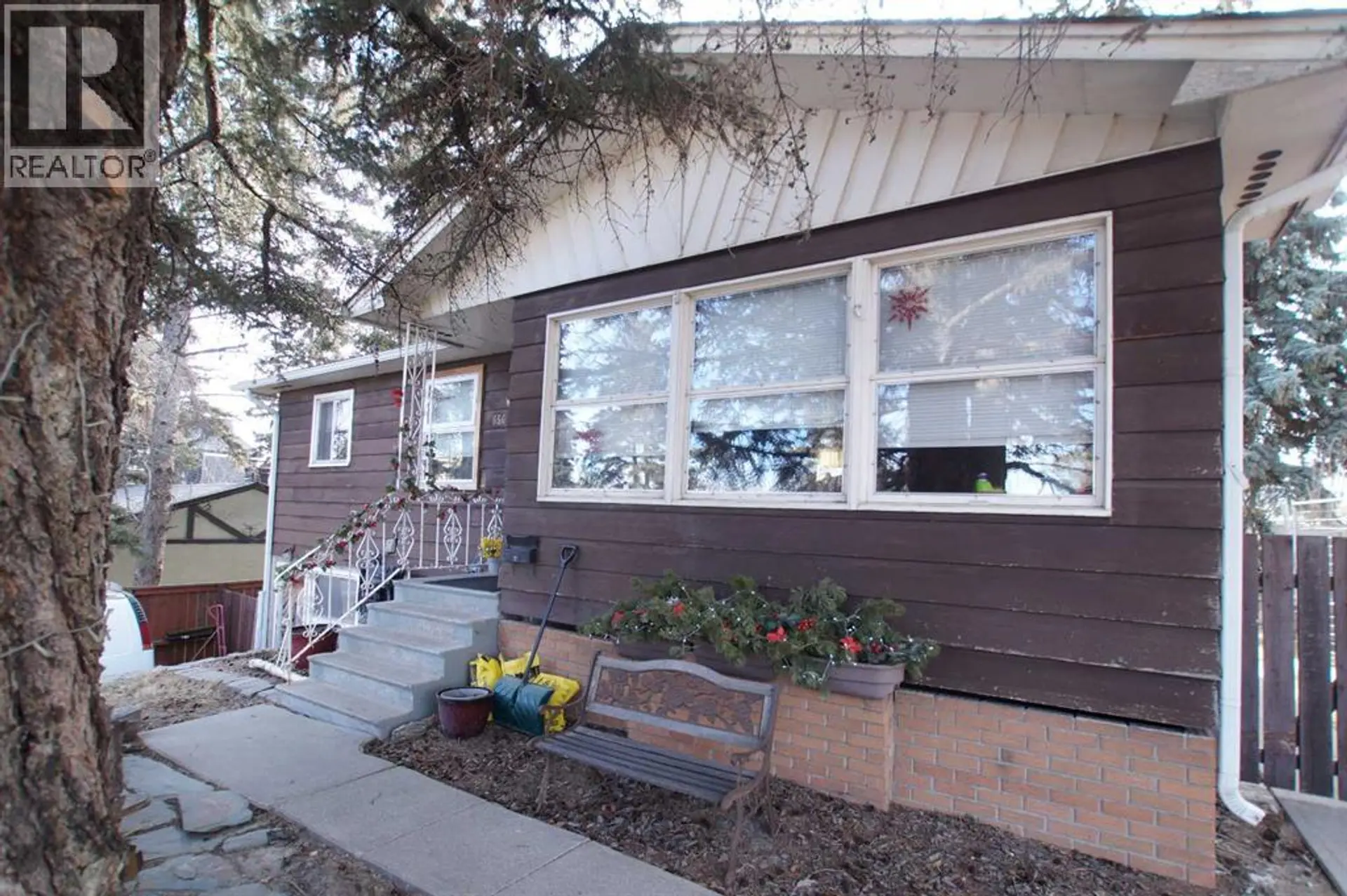 6503 33 Avenue NW - Image 3