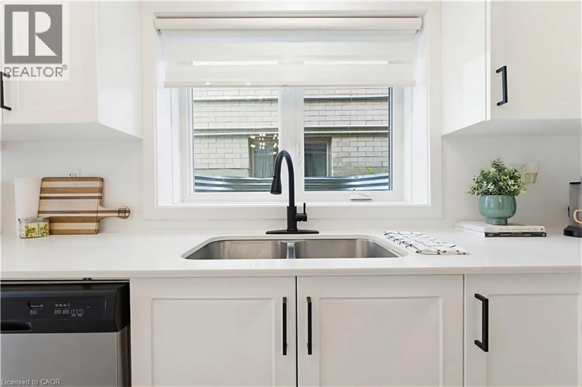 #42 205 WEST OAK Trail - Image 5