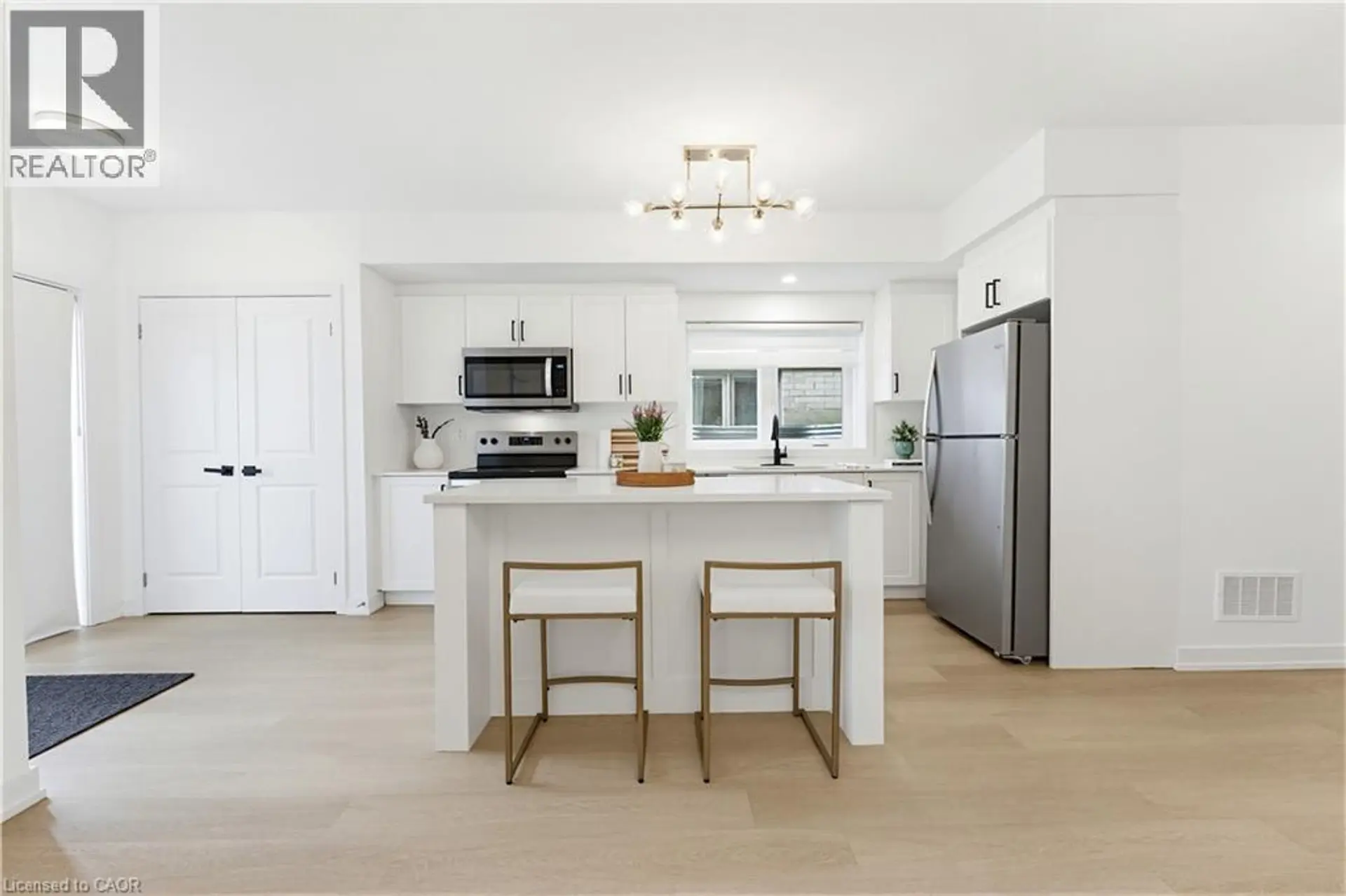 #42 205 WEST OAK Trail - Image 3
