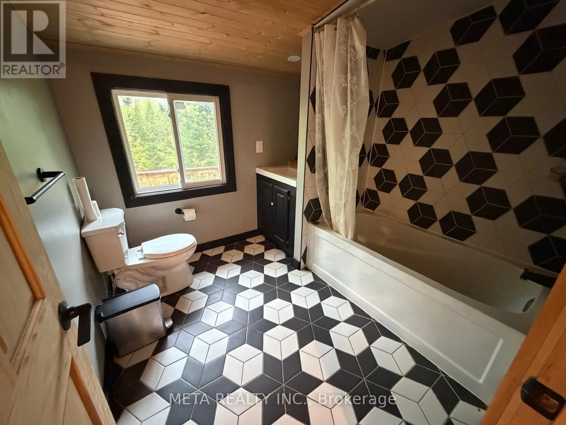 106 BOUNDARY LANE - Image 20