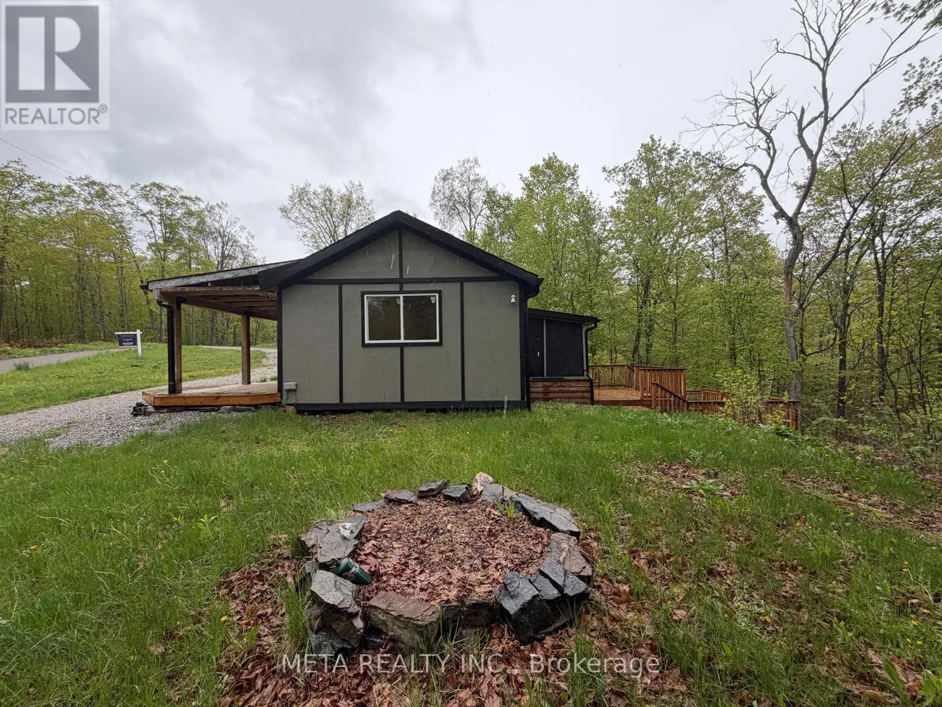 106 BOUNDARY LANE - Image 8