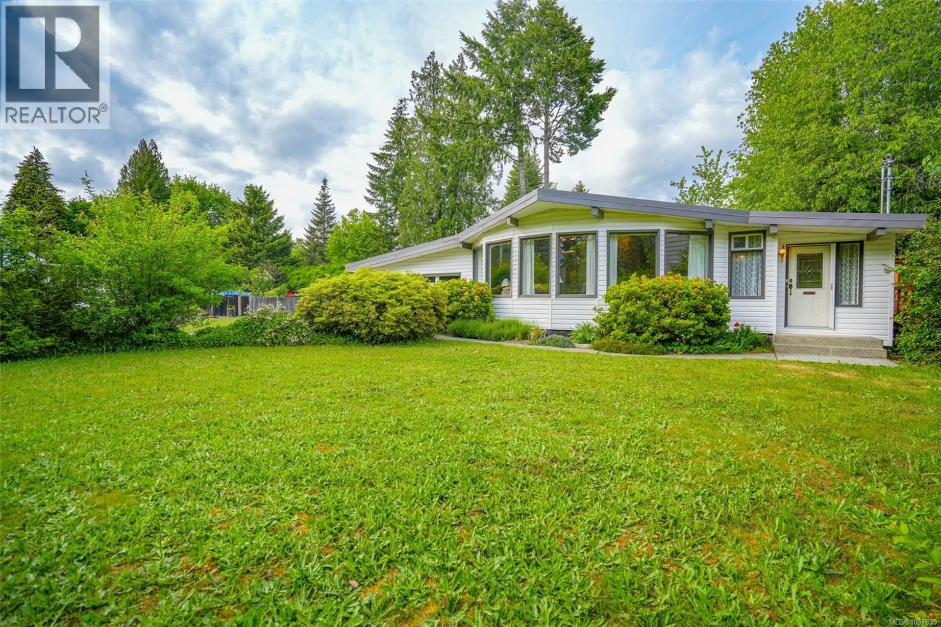 Property at 5847 River Rd, Port Alberni, BC