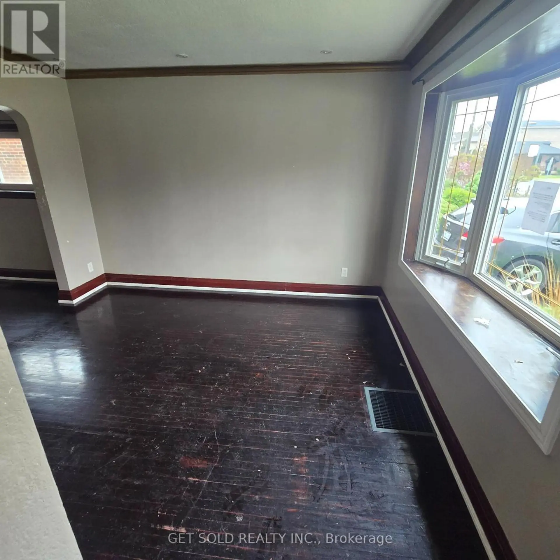 54 SIXTEENTH STREET - Image 4