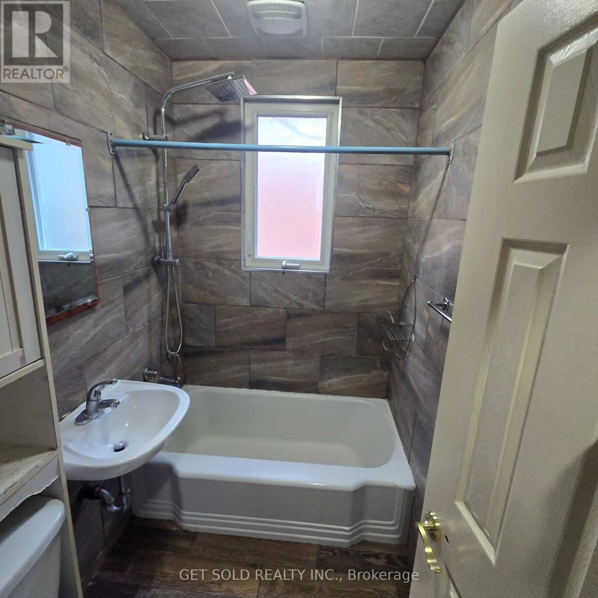54 SIXTEENTH STREET - Image 7