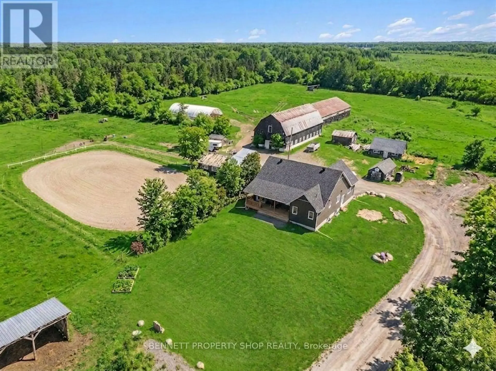 7261 THIRD LINE ROAD S - Image 1