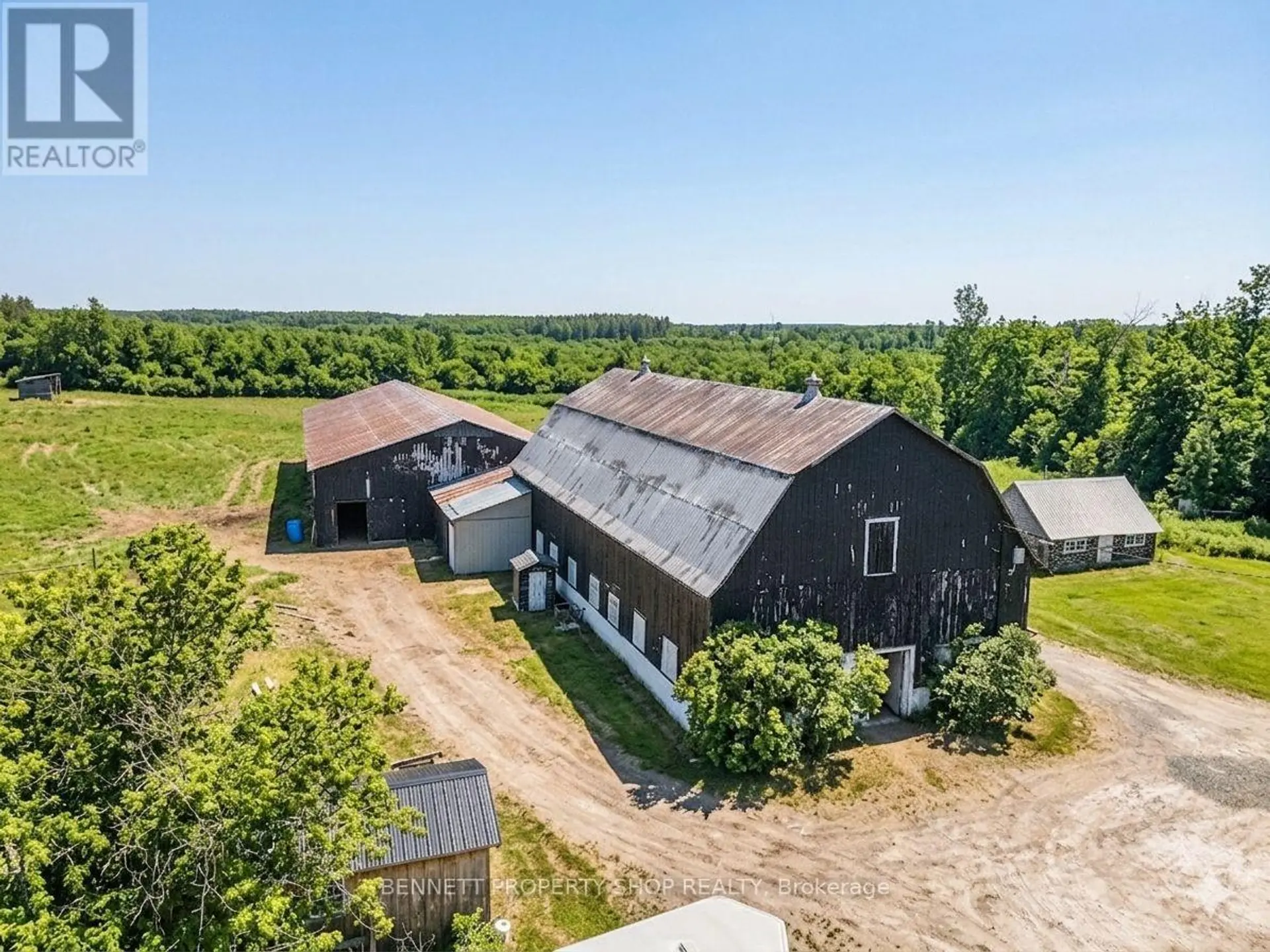 7261 THIRD LINE ROAD S - Image 17