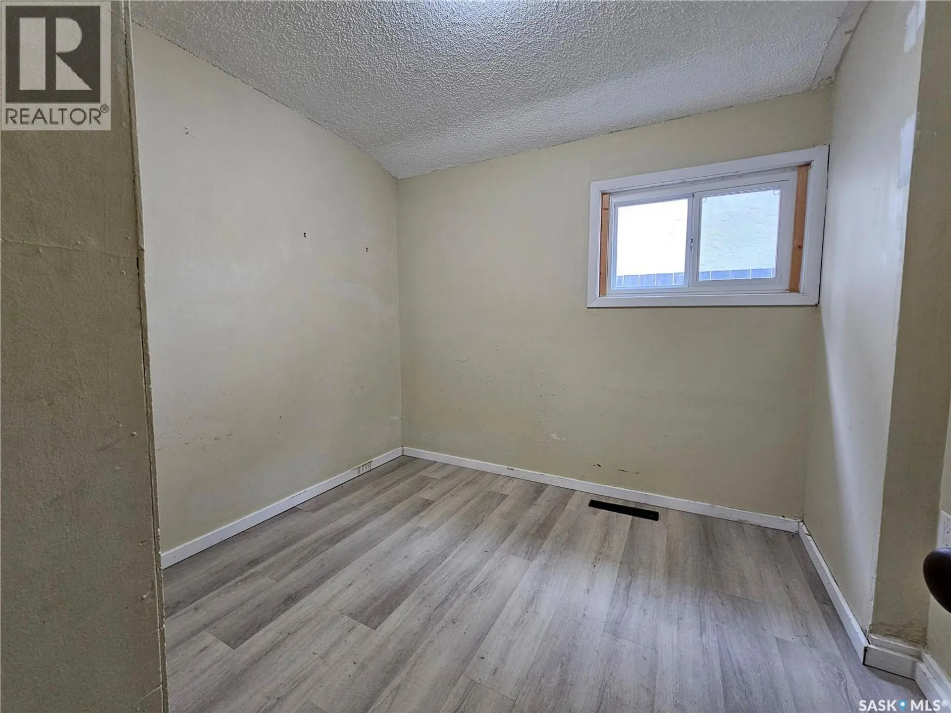 1432 105th STREET - Image 9