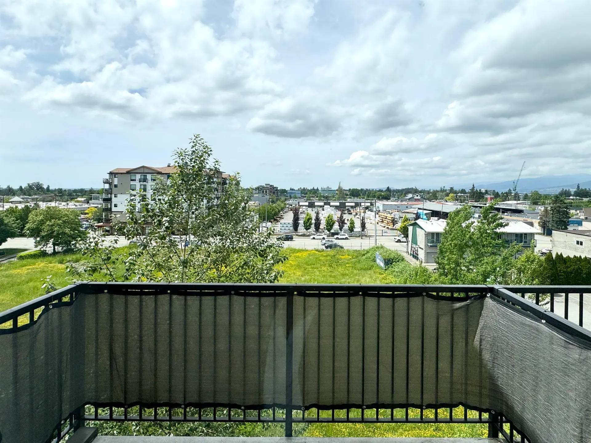 #404 11935 Burnett Street - Image 12