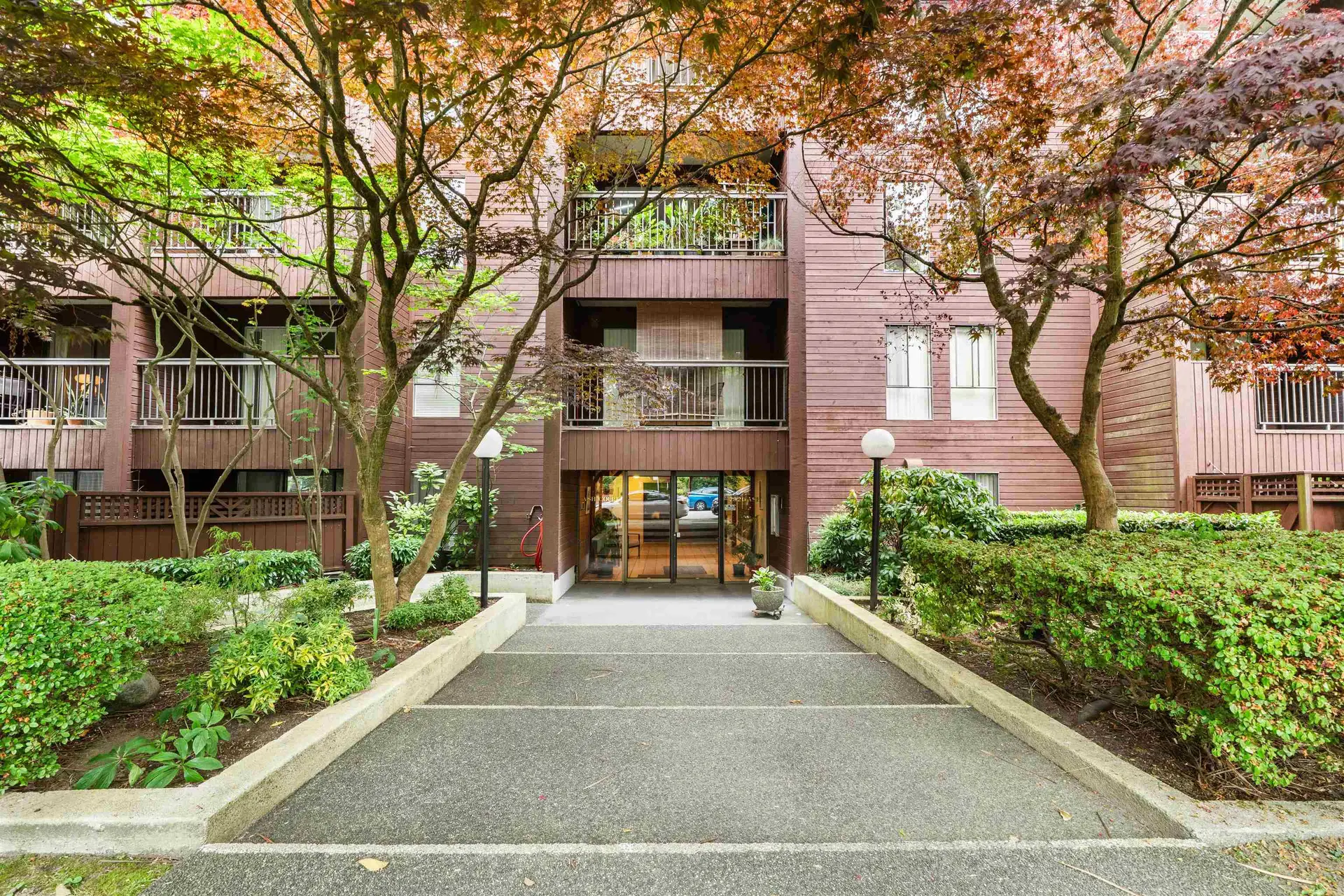 #402 2920 Ash Street - Image 20
