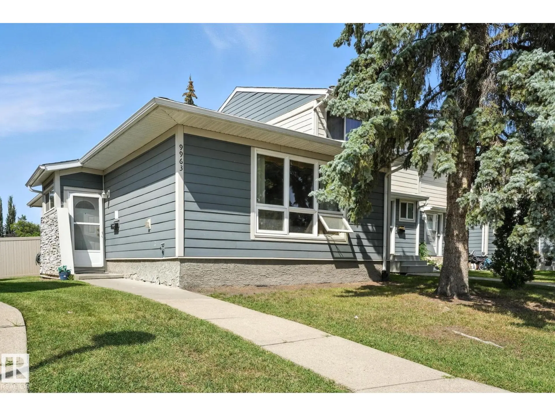 9963 171 Ave NW - Image 2
