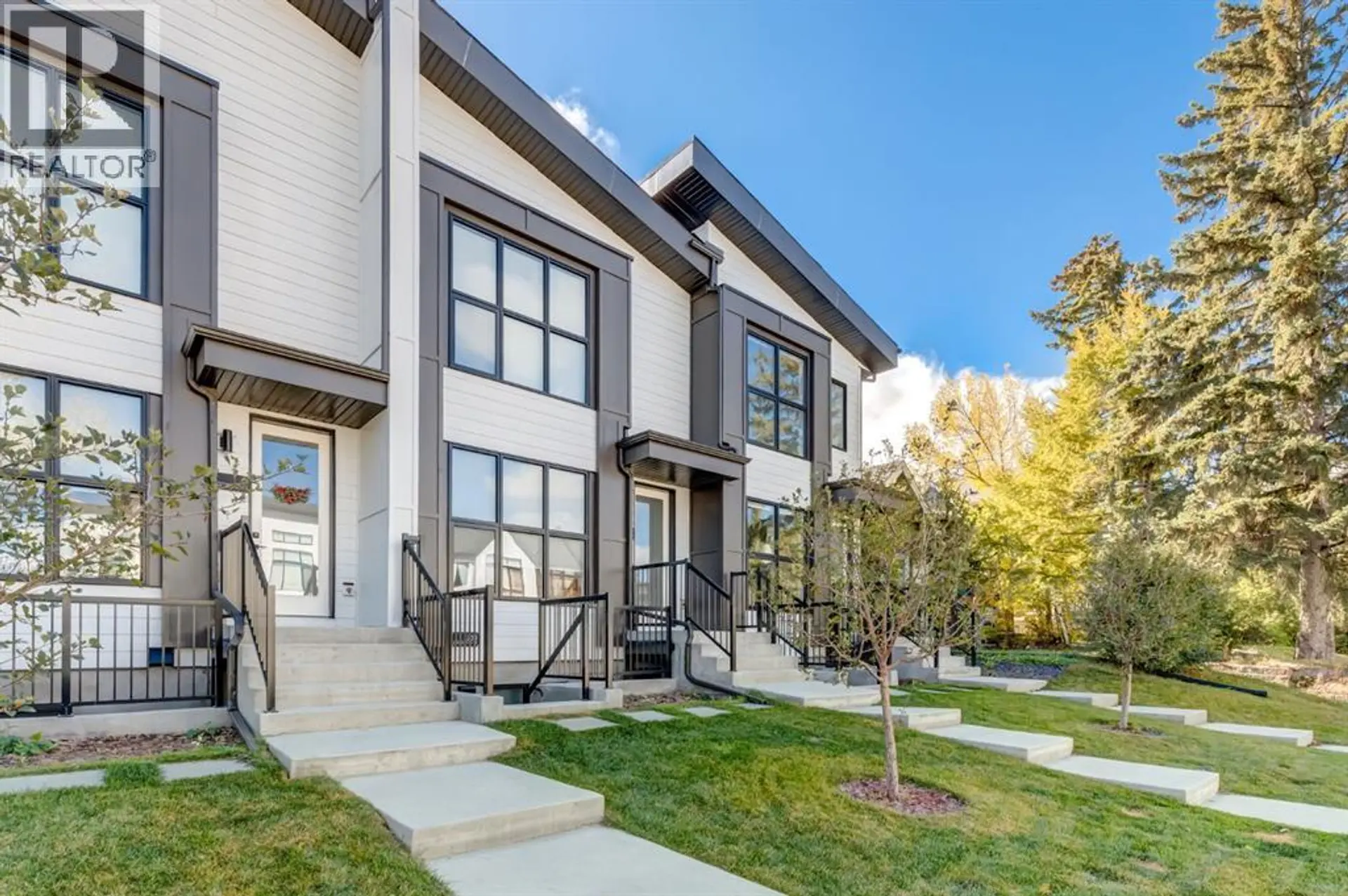 233 25 Avenue NE - Image 2