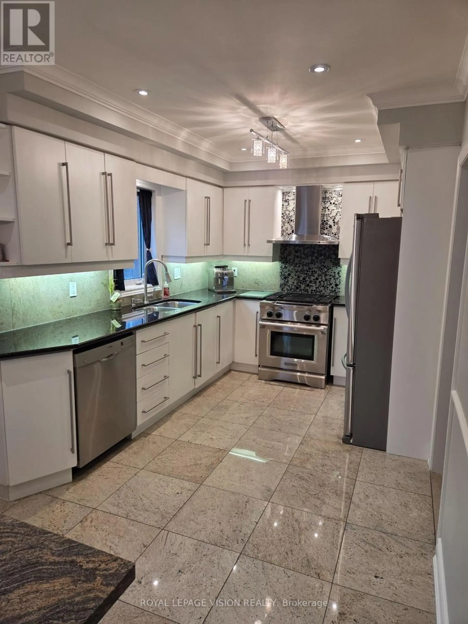 91 PRINCETON GATE - Image 6