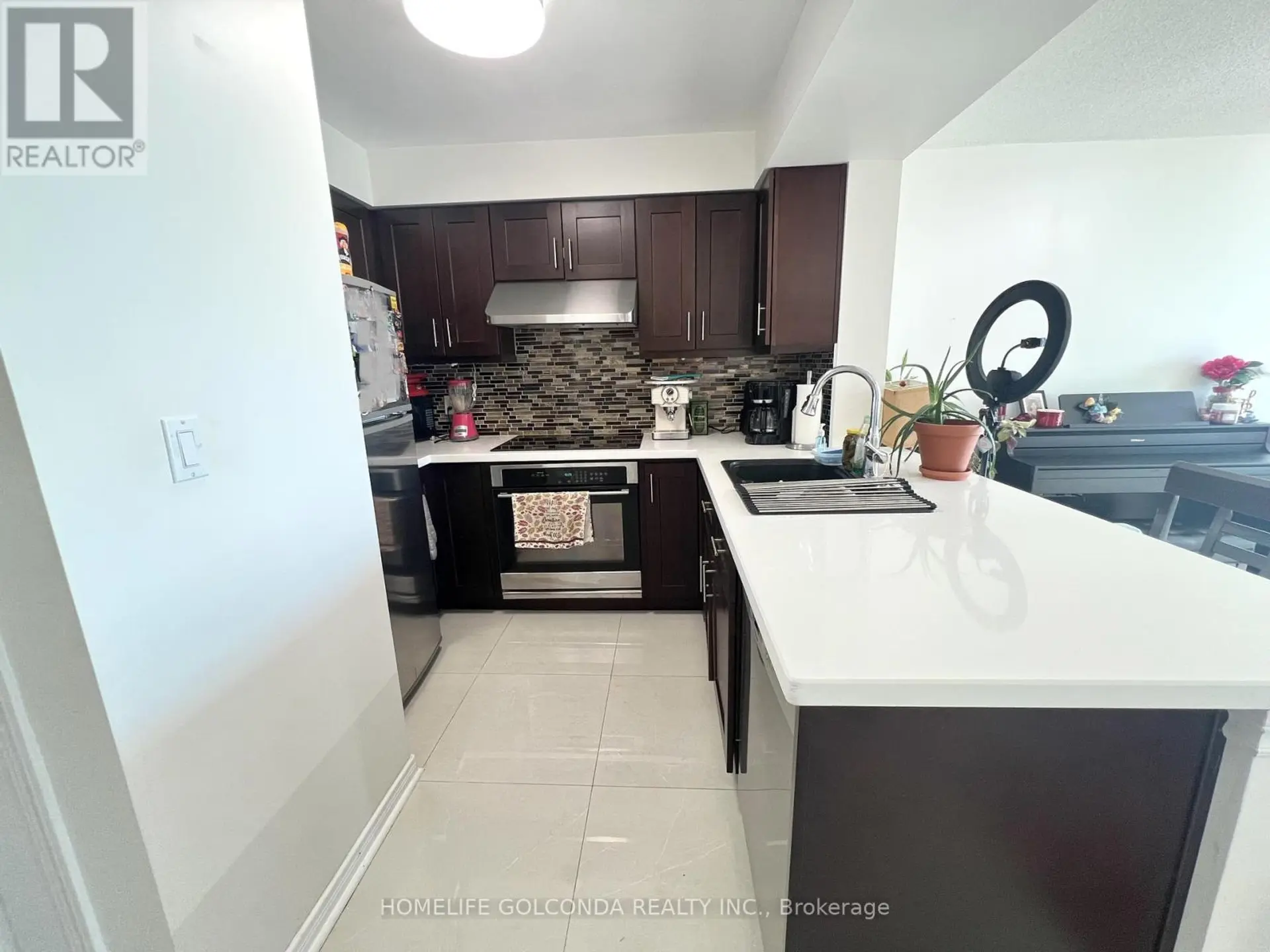 #1602 4879 KIMBERMOUNT AVENUE - Image 4