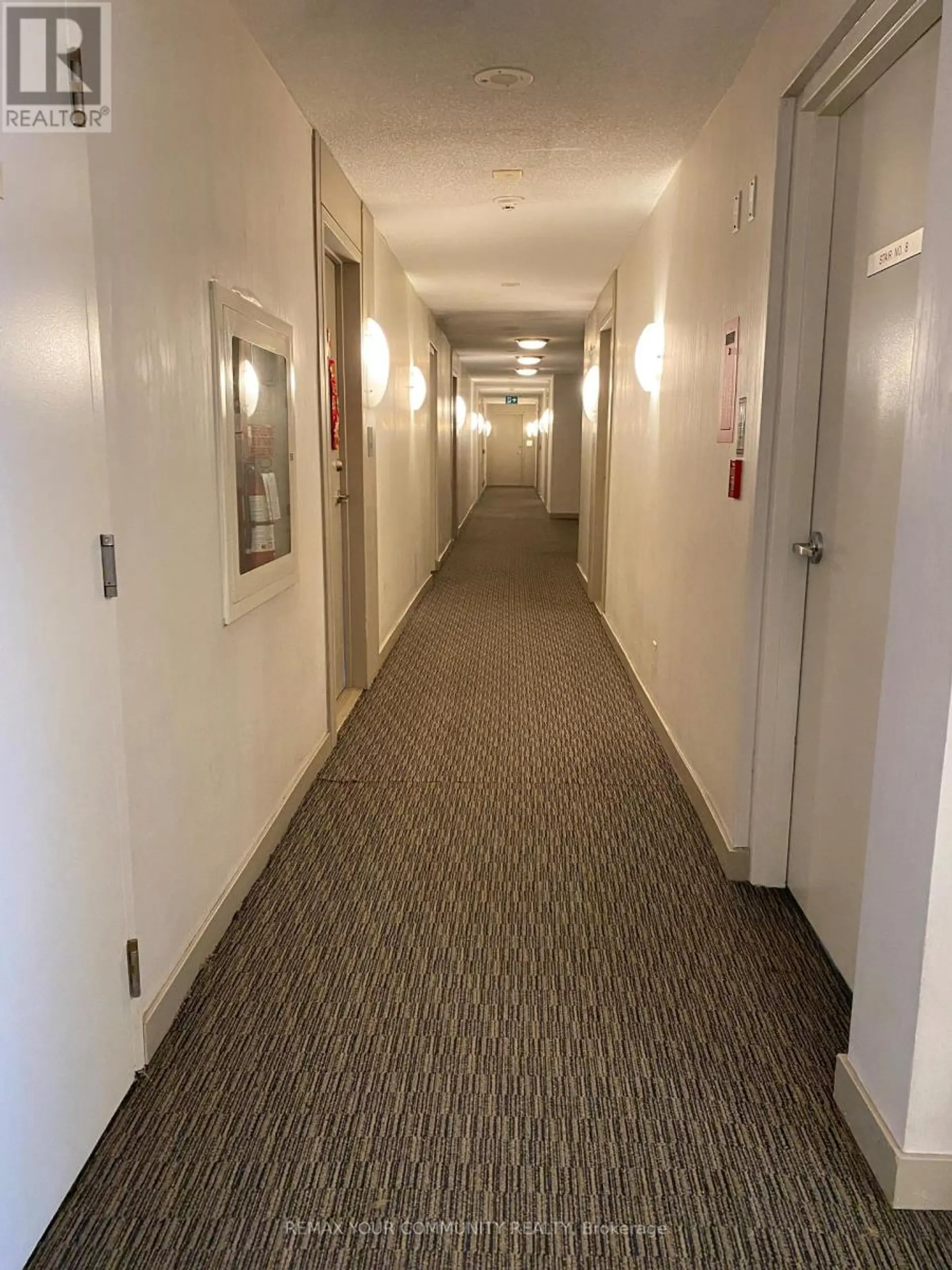 #3002 38 LEE CENTRE DRIVE - Image 4