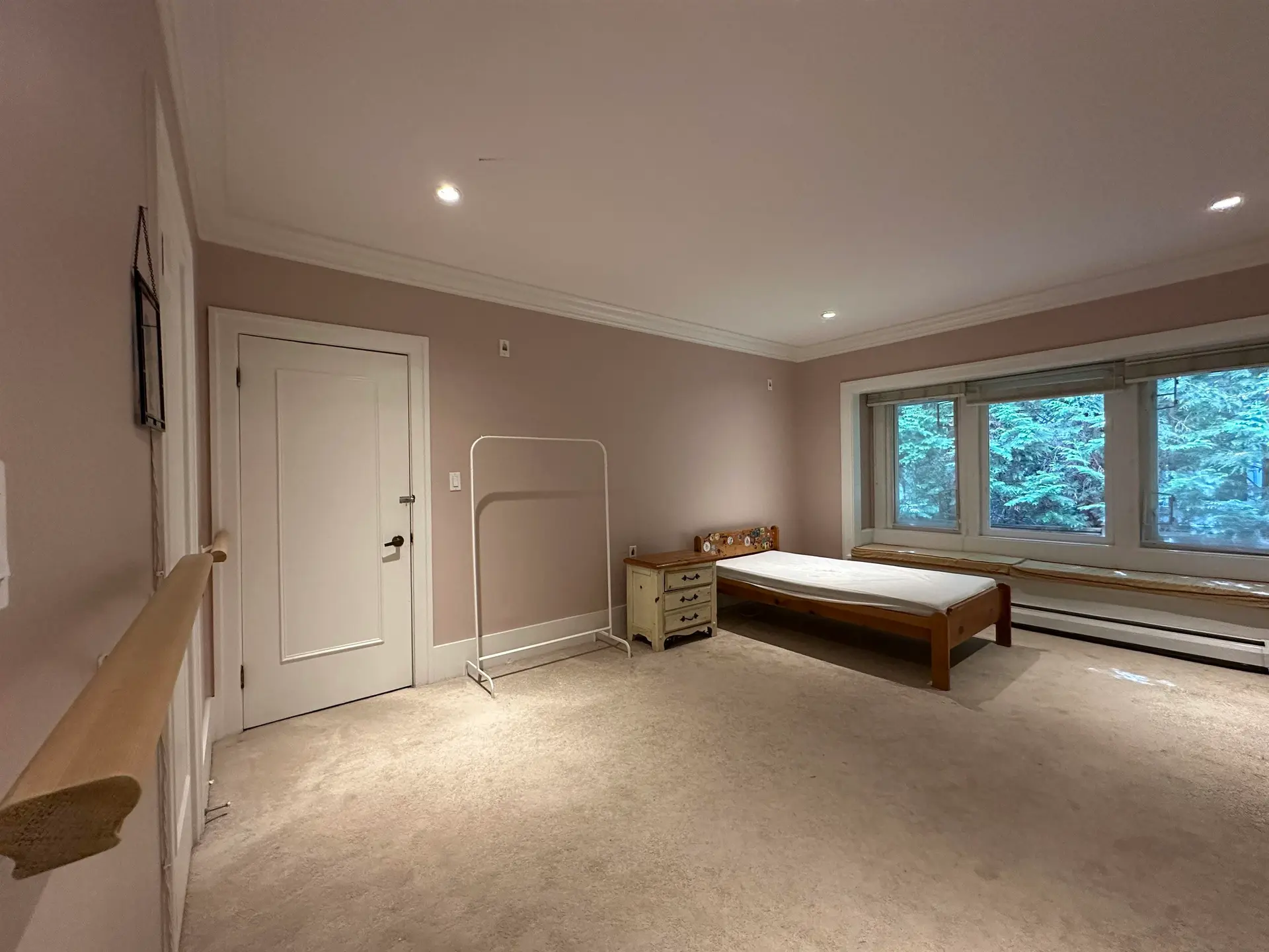 4678 W 3rd Avenue - Image 8