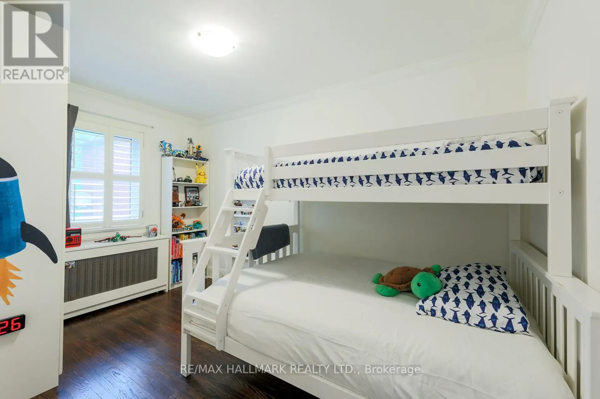 346 ROSELAWN AVENUE - Image 11