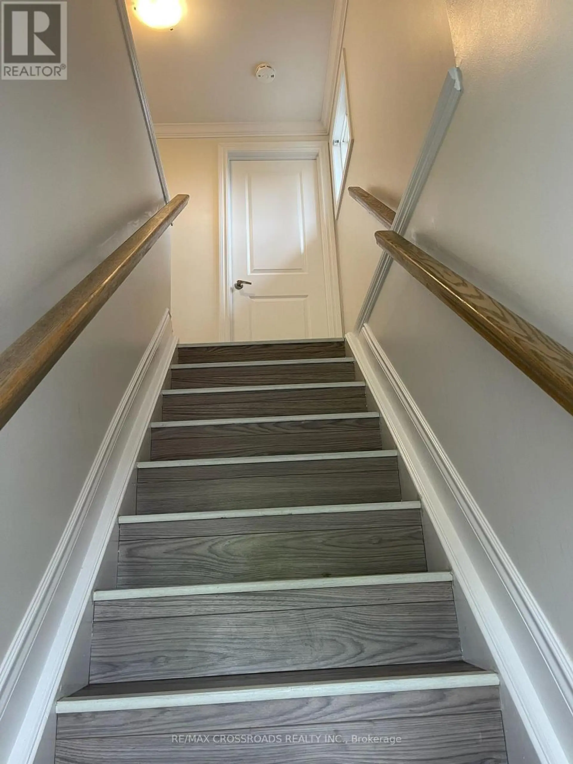 59 CHAUCER CRESCENT - Image 6