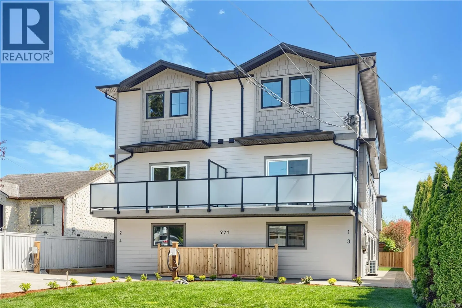 Property at #3 921 Dale St, Saanich, BC