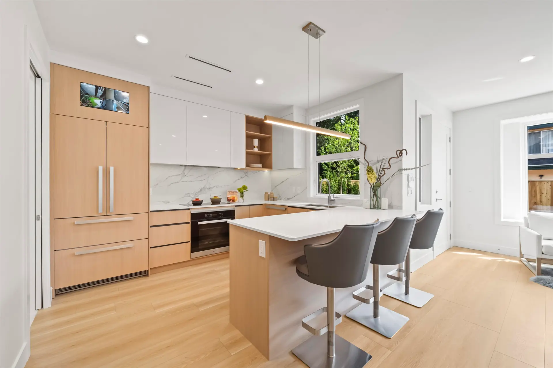 Property at 6706 Francis Rd, Richmond, BC