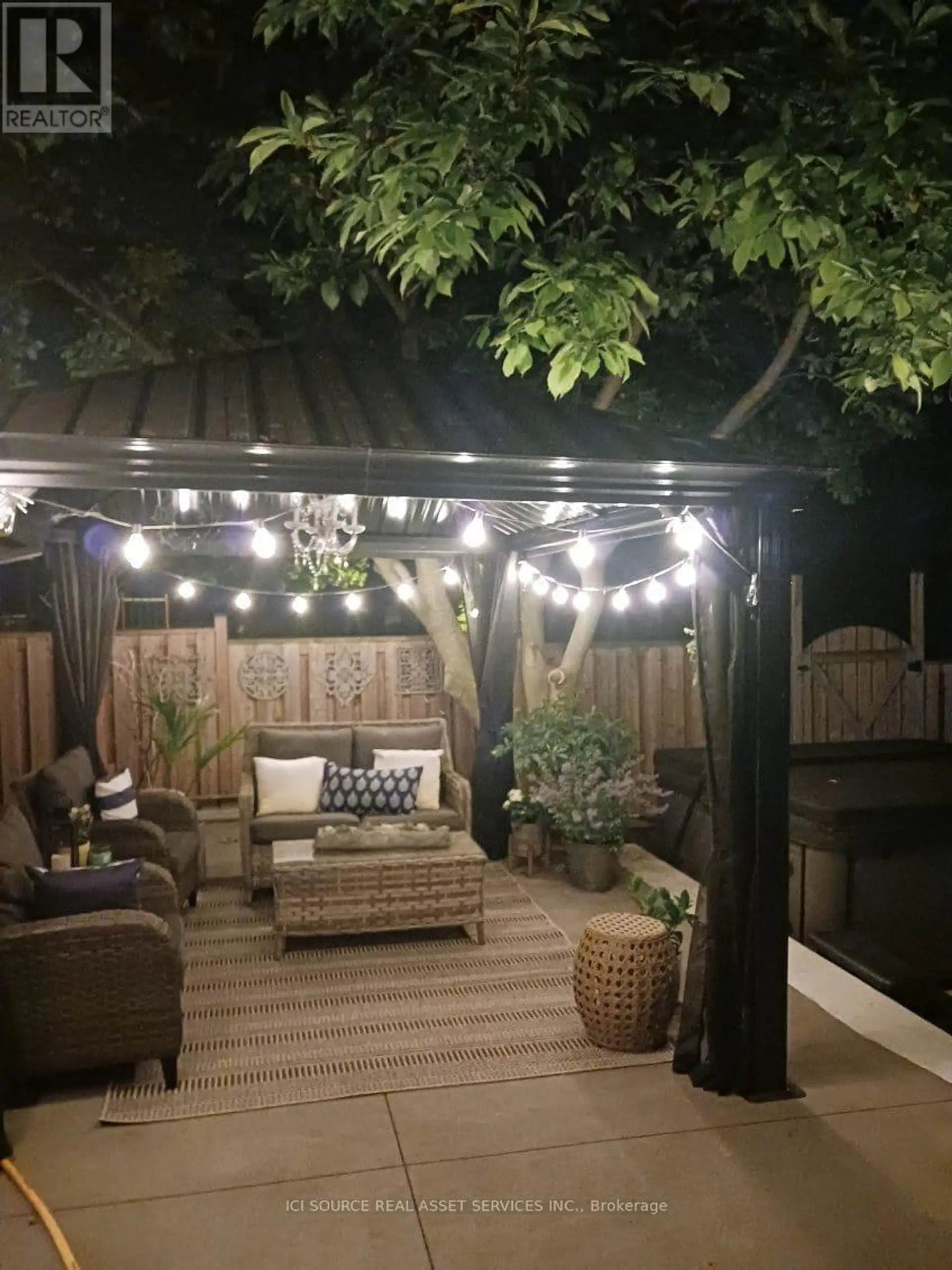 112 THORNHILL CRESCENT - Image 3