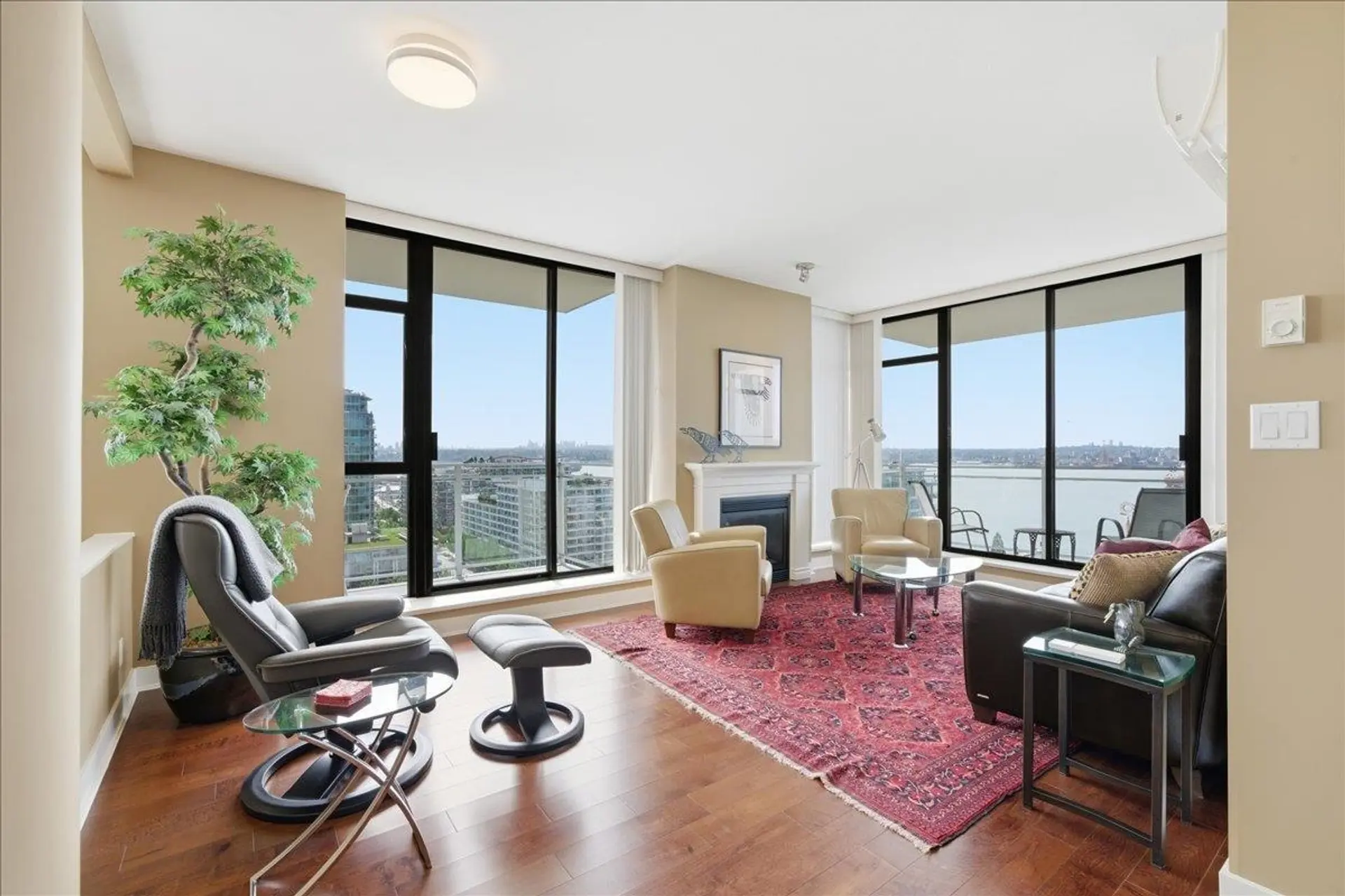 Property at #1601 155 W 1st Street, North Vancouver, BC