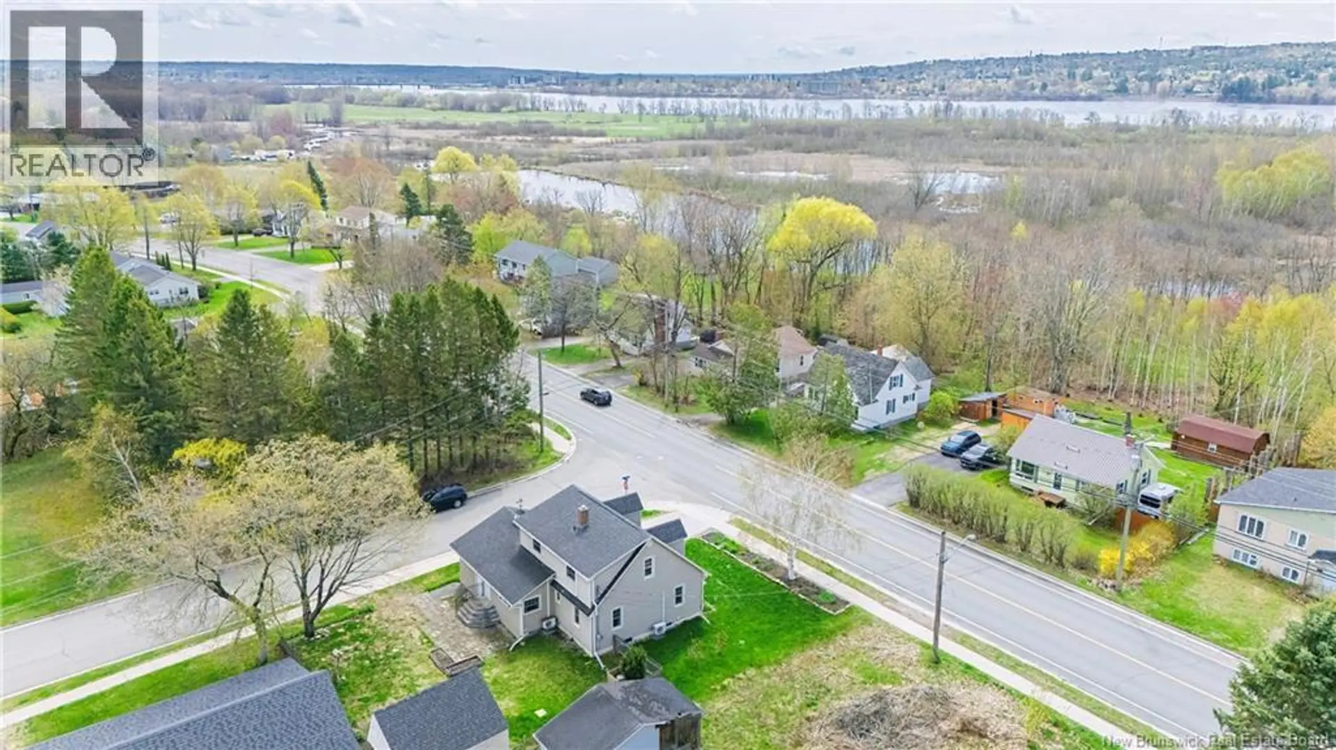 171 Sunset Drive - Image 13