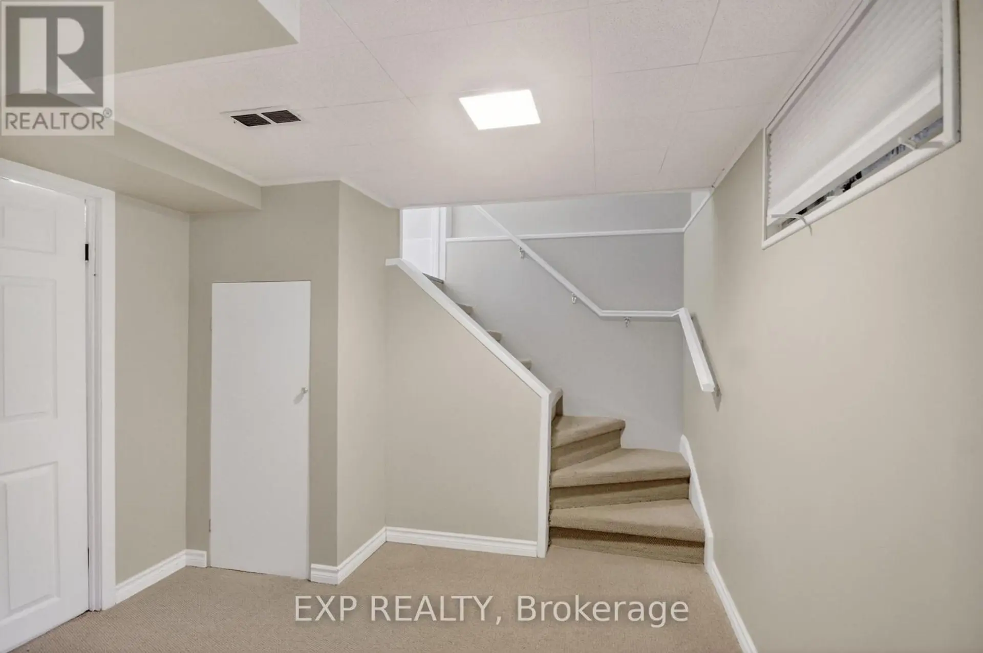 31 BARLYN AVENUE - Image 12