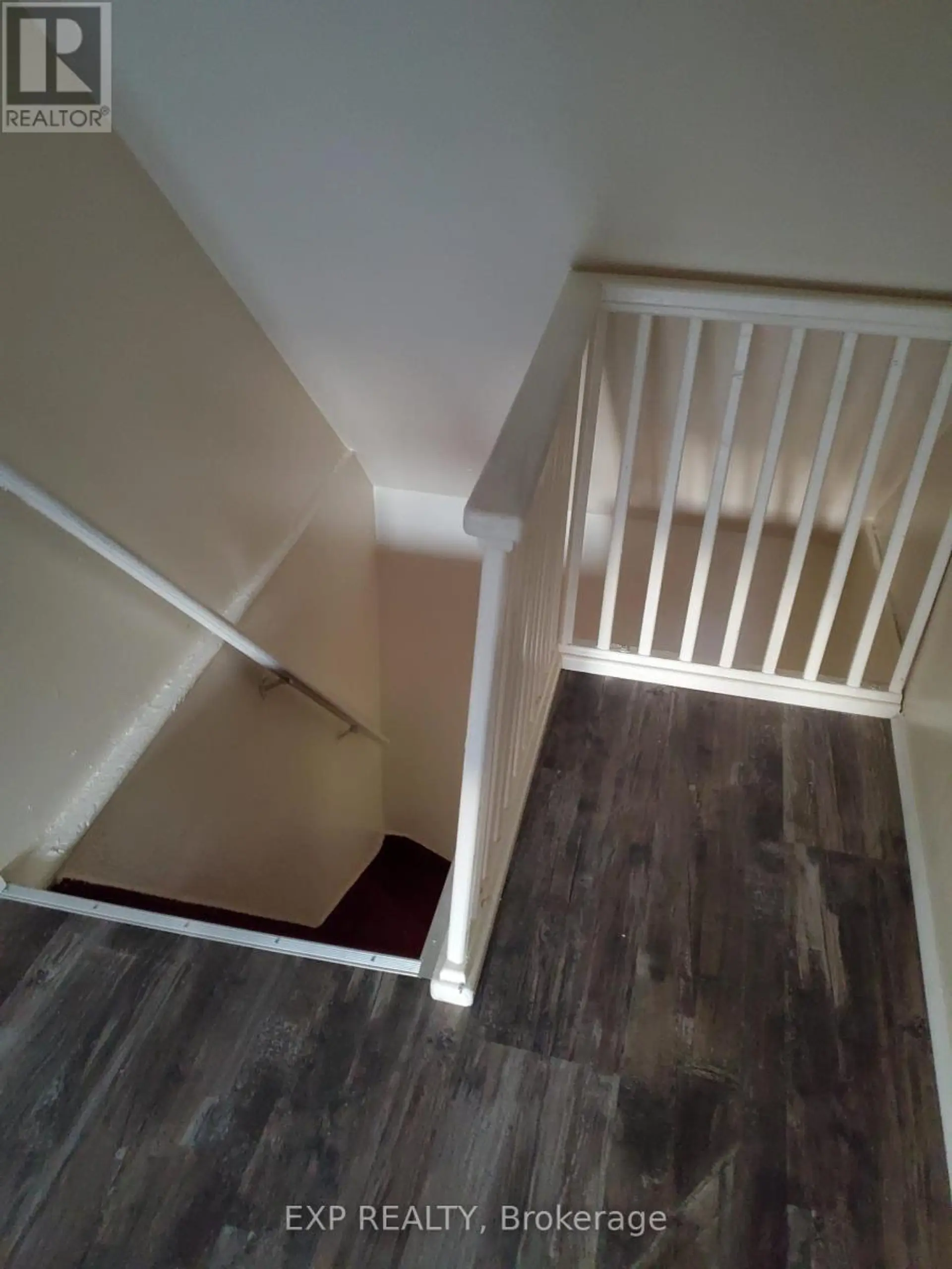 360 GILMOUR STREET - Image 15