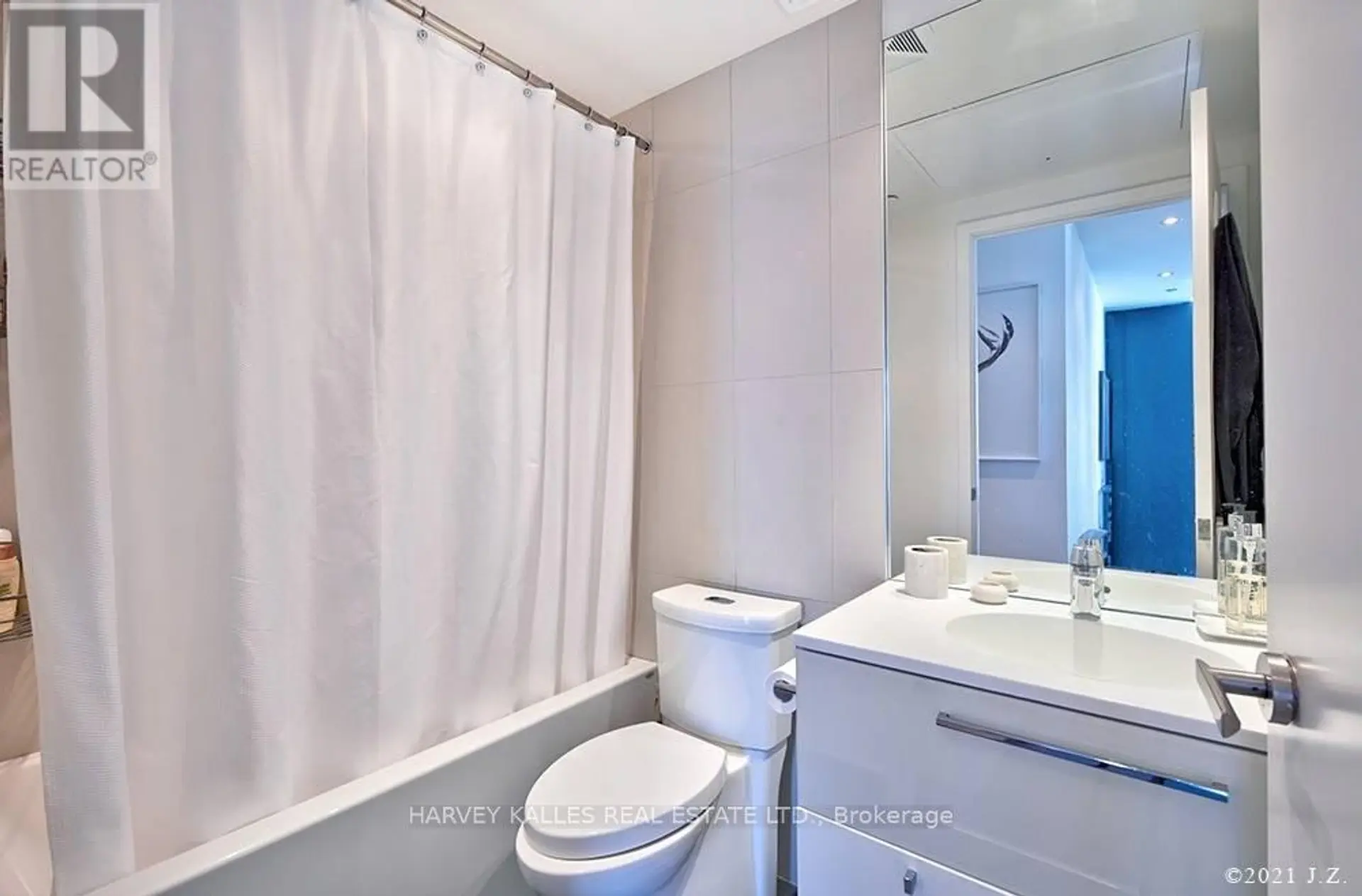 #3009 15 GRENVILLE STREET - Image 15