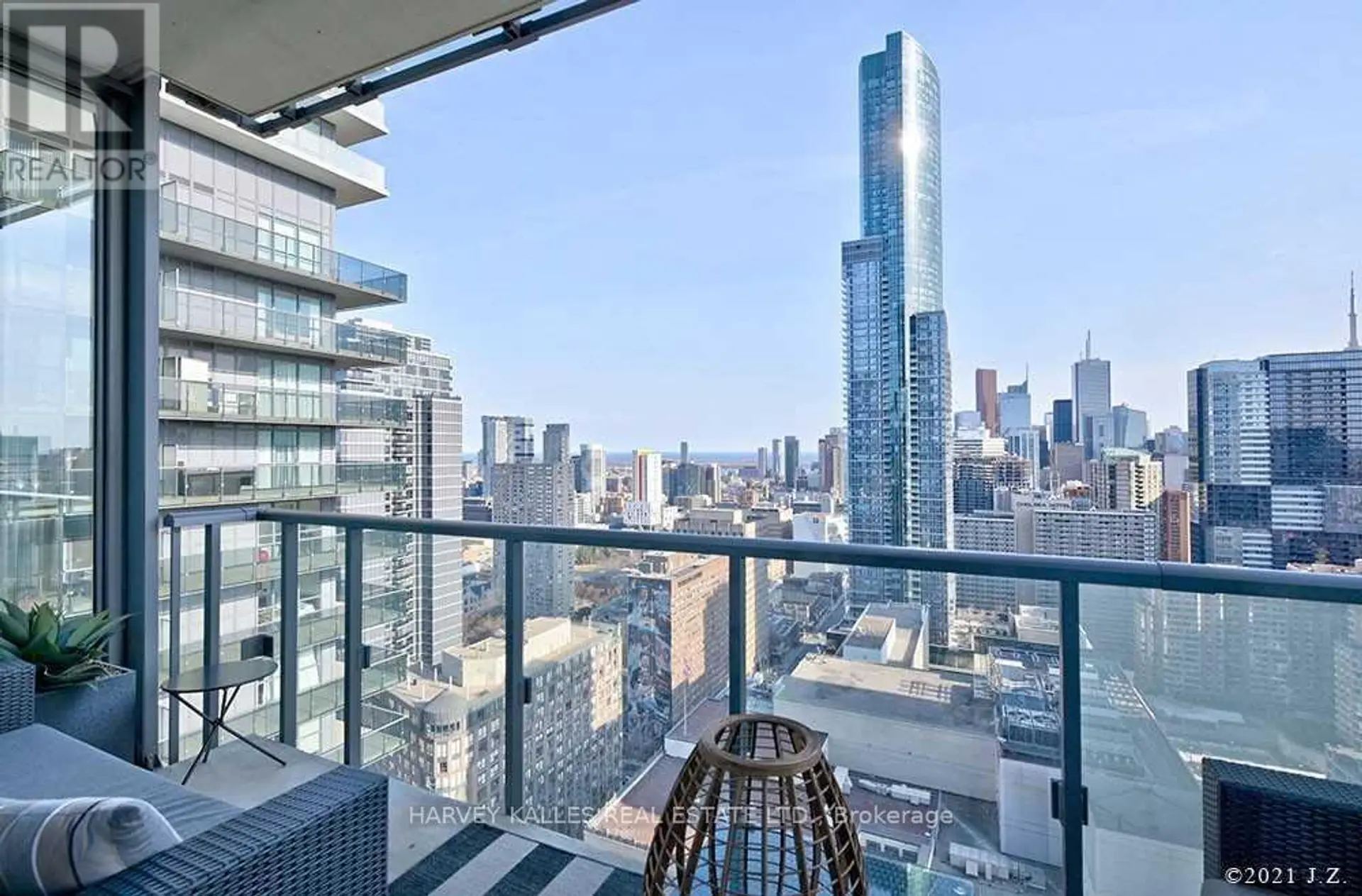 #3009 15 GRENVILLE STREET - Image 18