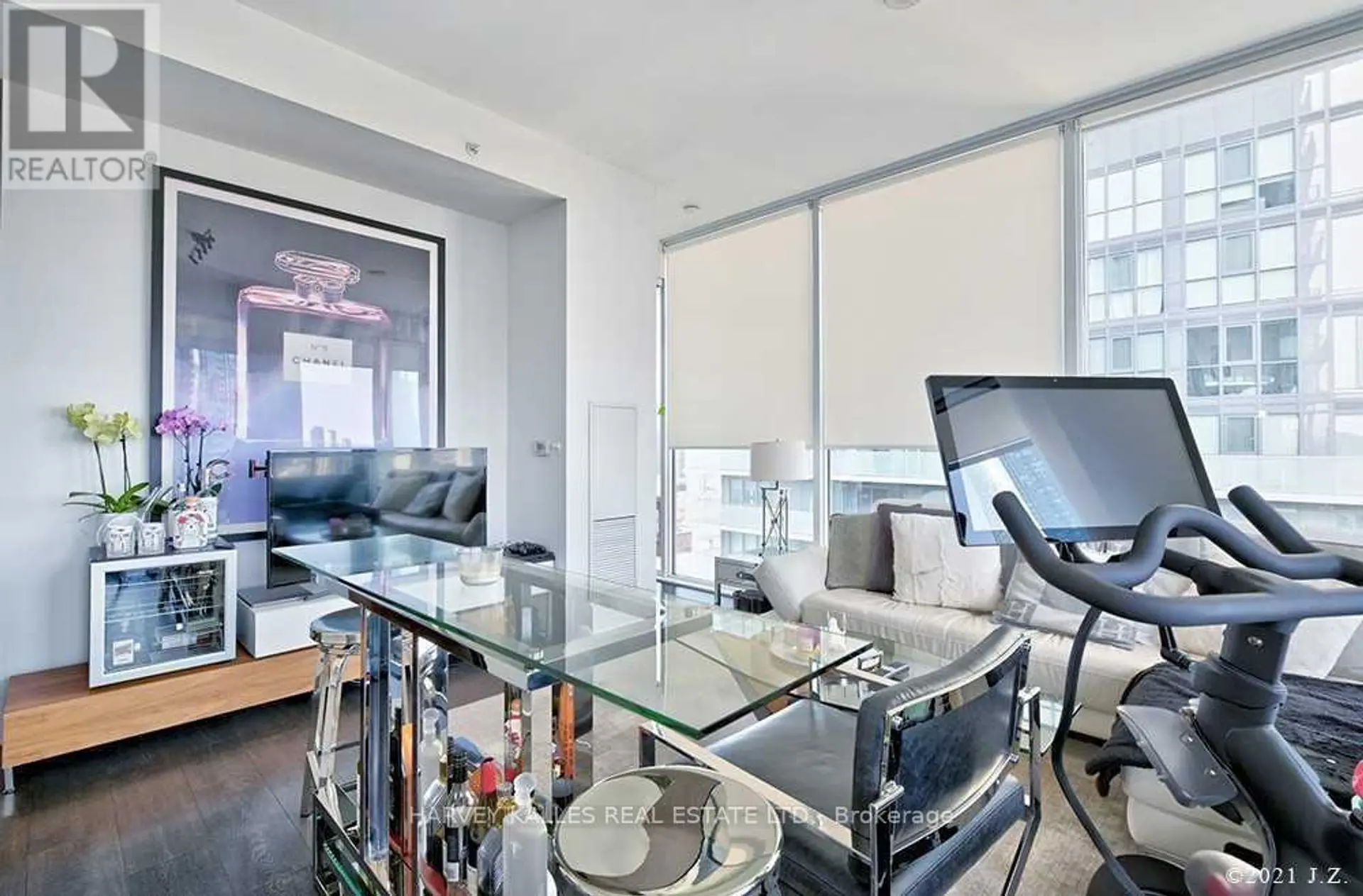 #3009 15 GRENVILLE STREET - Image 9